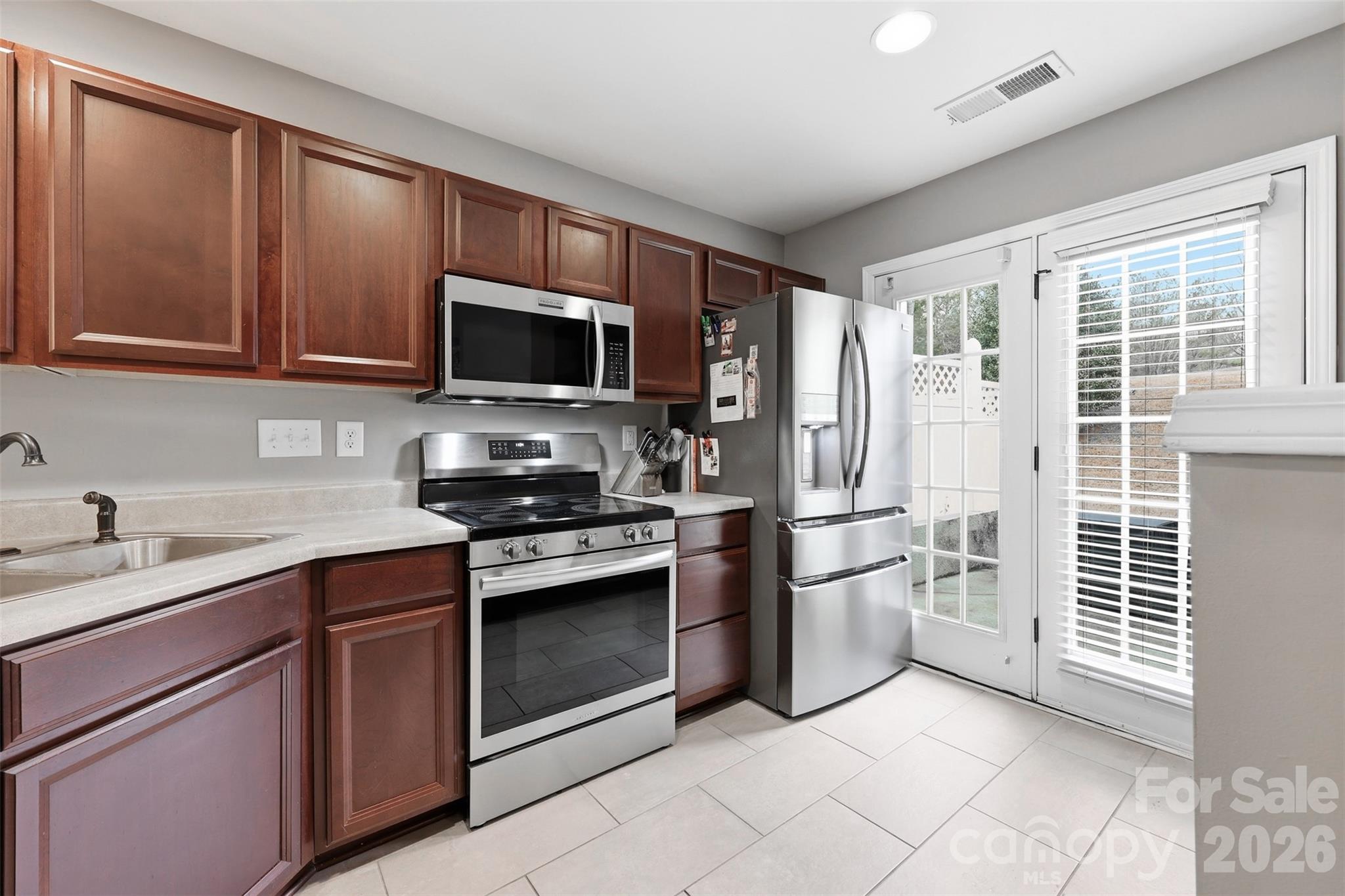 3096 Des Prez Avenue Property Photo 15