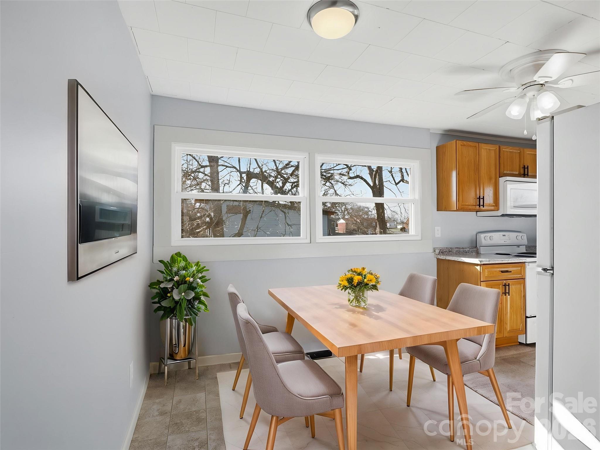 61 27th Street Property Photo 3