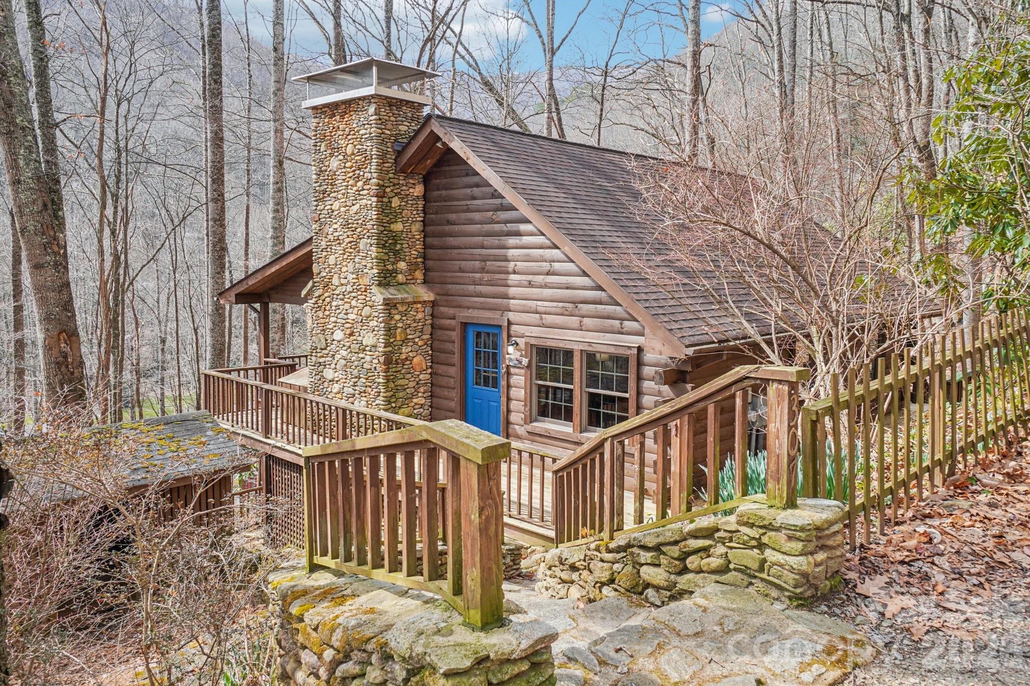 307 Roaring Creek Lane Property Photo 7