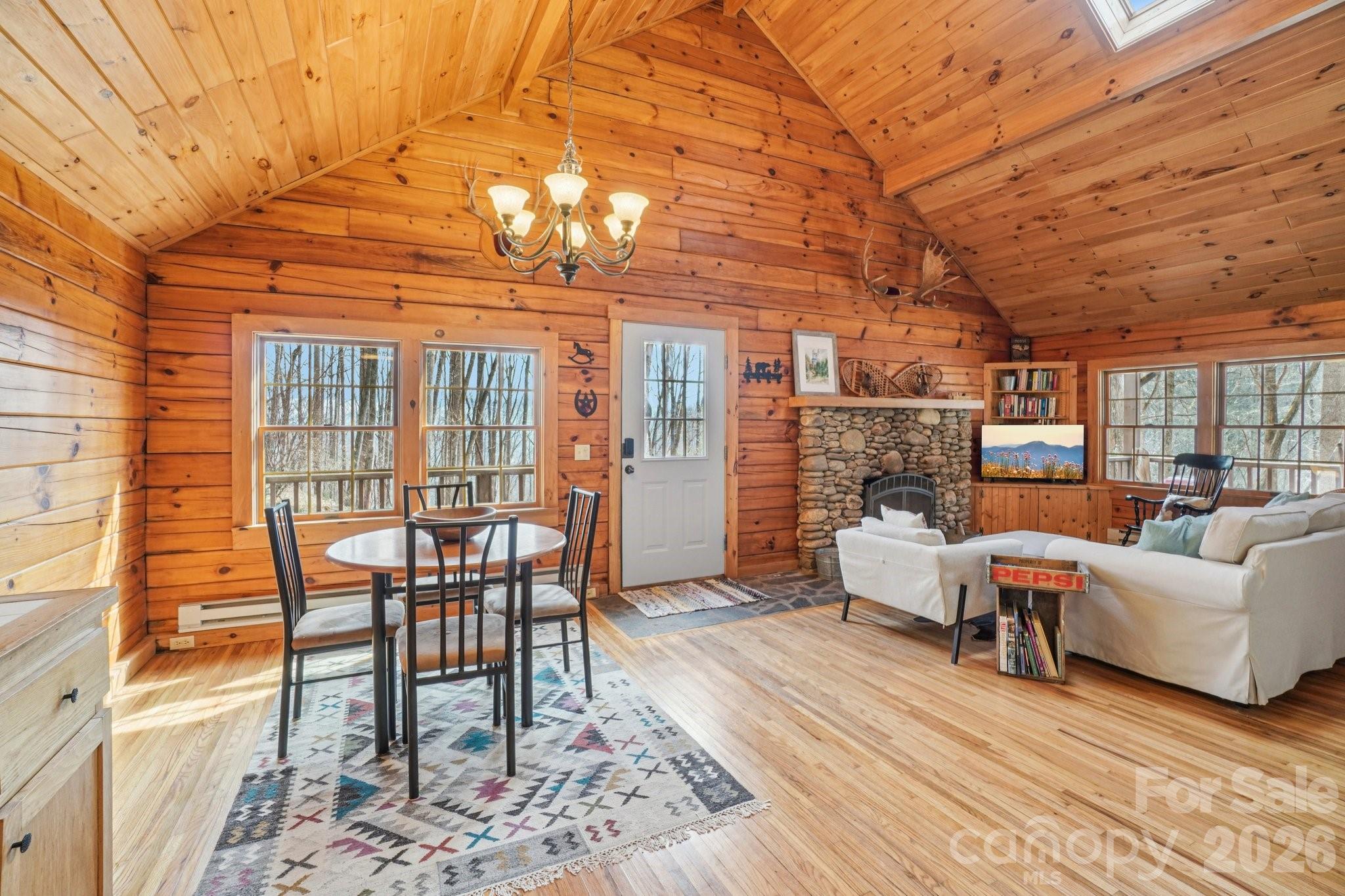 307 Roaring Creek Lane Property Photo 16