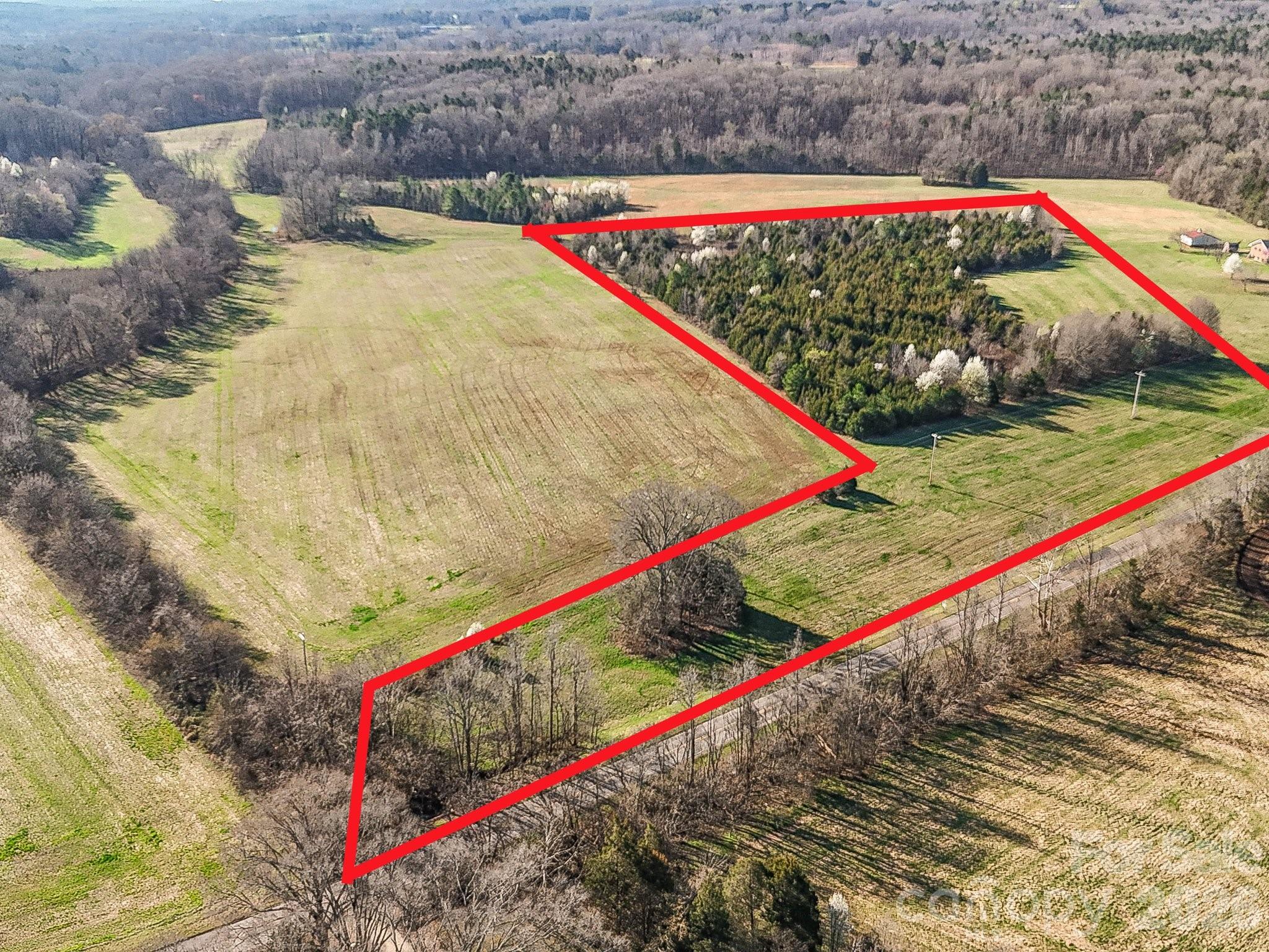 13.32 Patterson Farm Road Property Photo 1