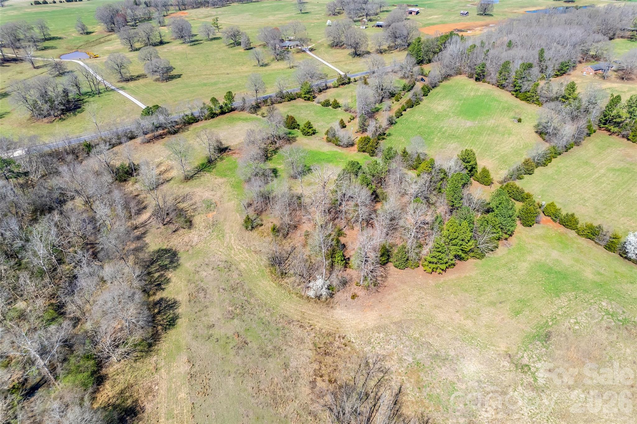 2548 Gordon Road Property Photo 10