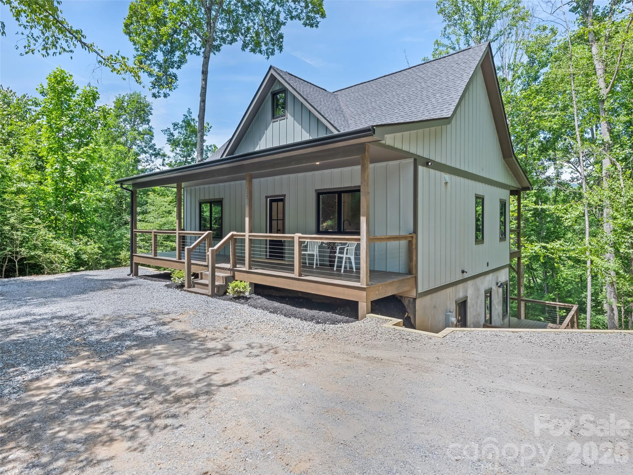 288 Ironwood Drive Property Photo 2