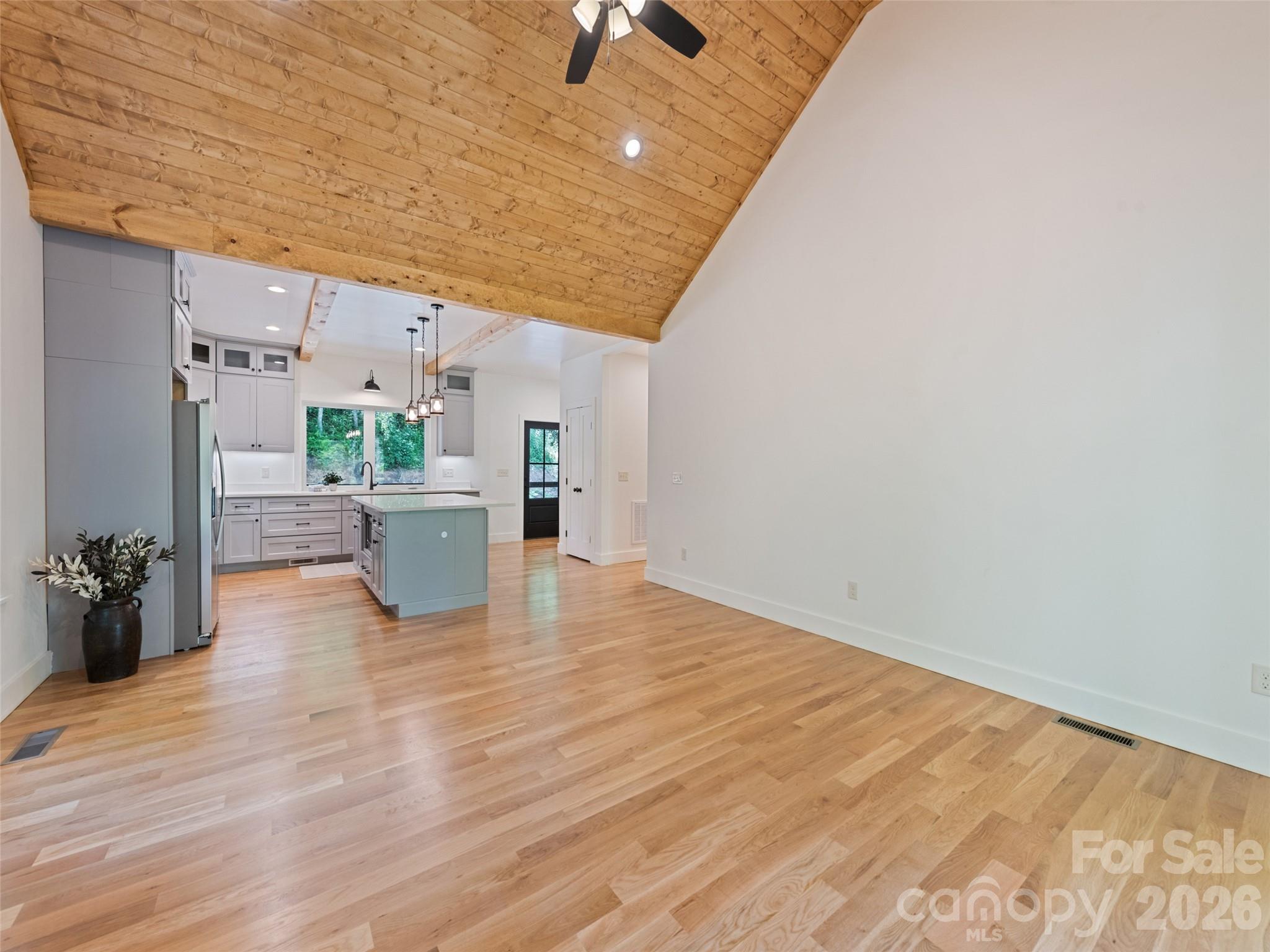 288 Ironwood Drive Property Photo 14
