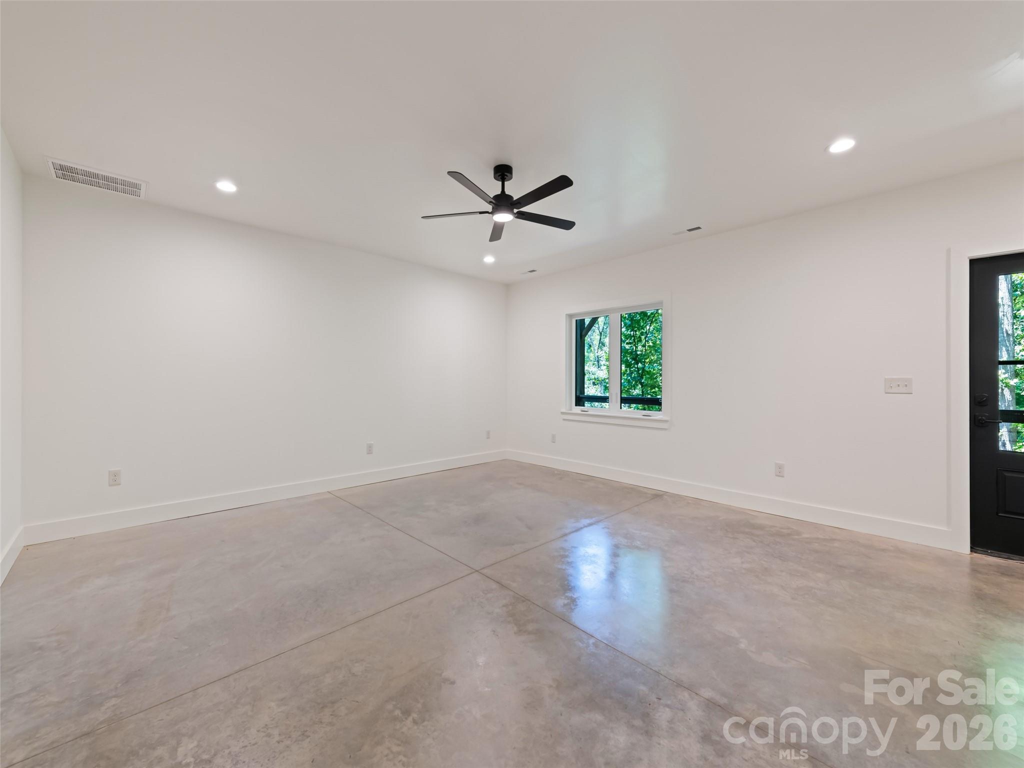 288 Ironwood Drive Property Photo 28