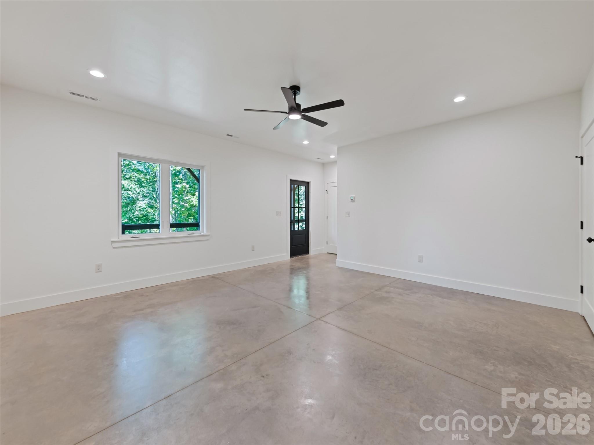 288 Ironwood Drive Property Photo 30