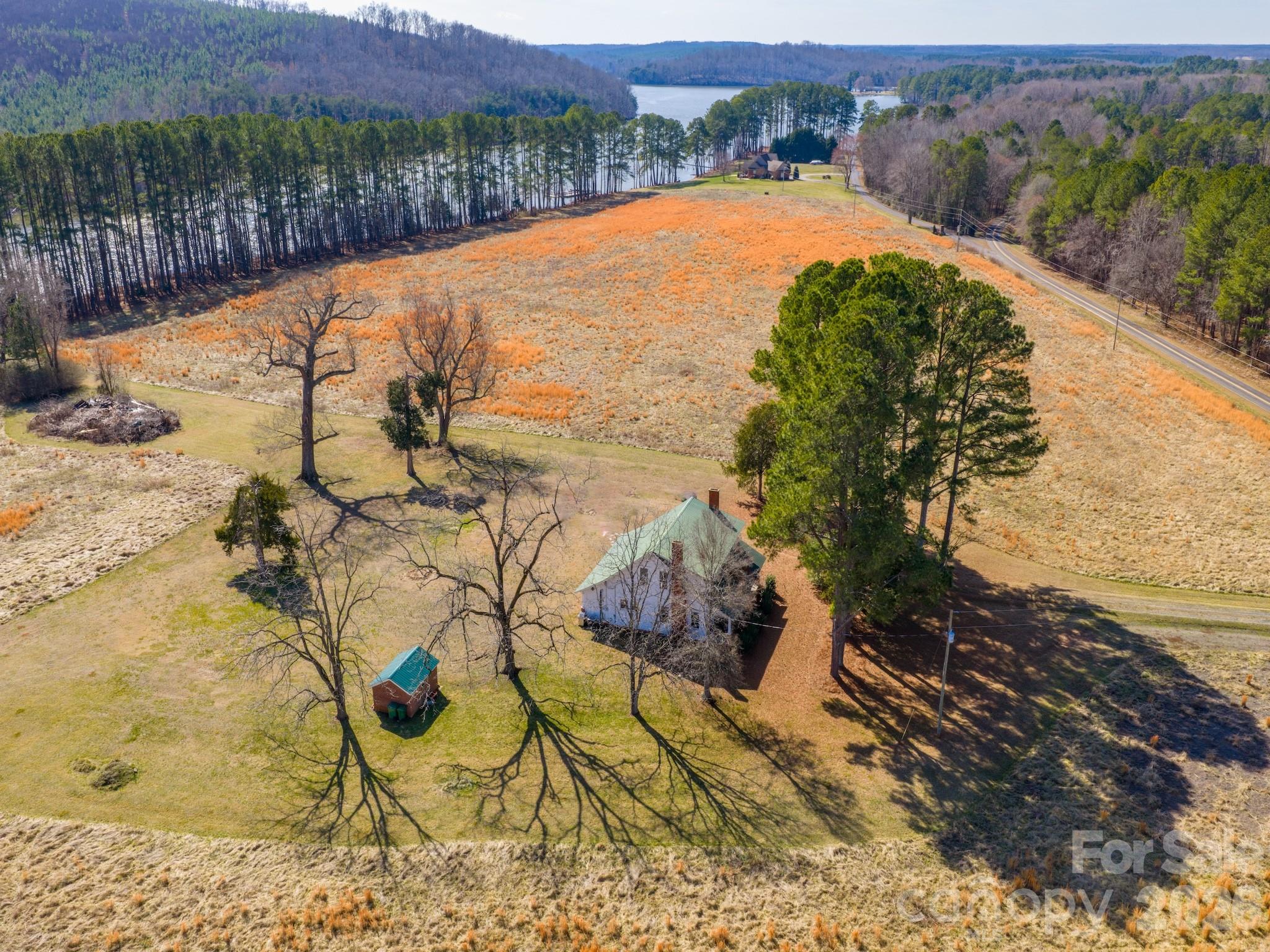 1347 Newsome Road Property Photo 7