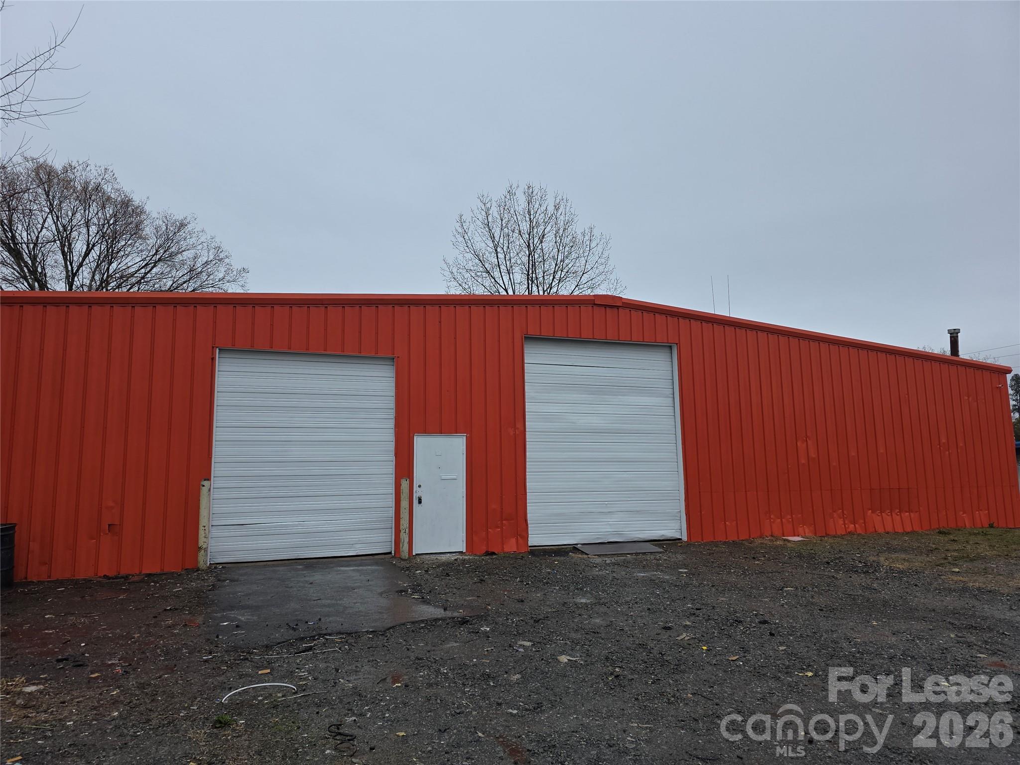 2839 Sparta Avenue Property Photo 1