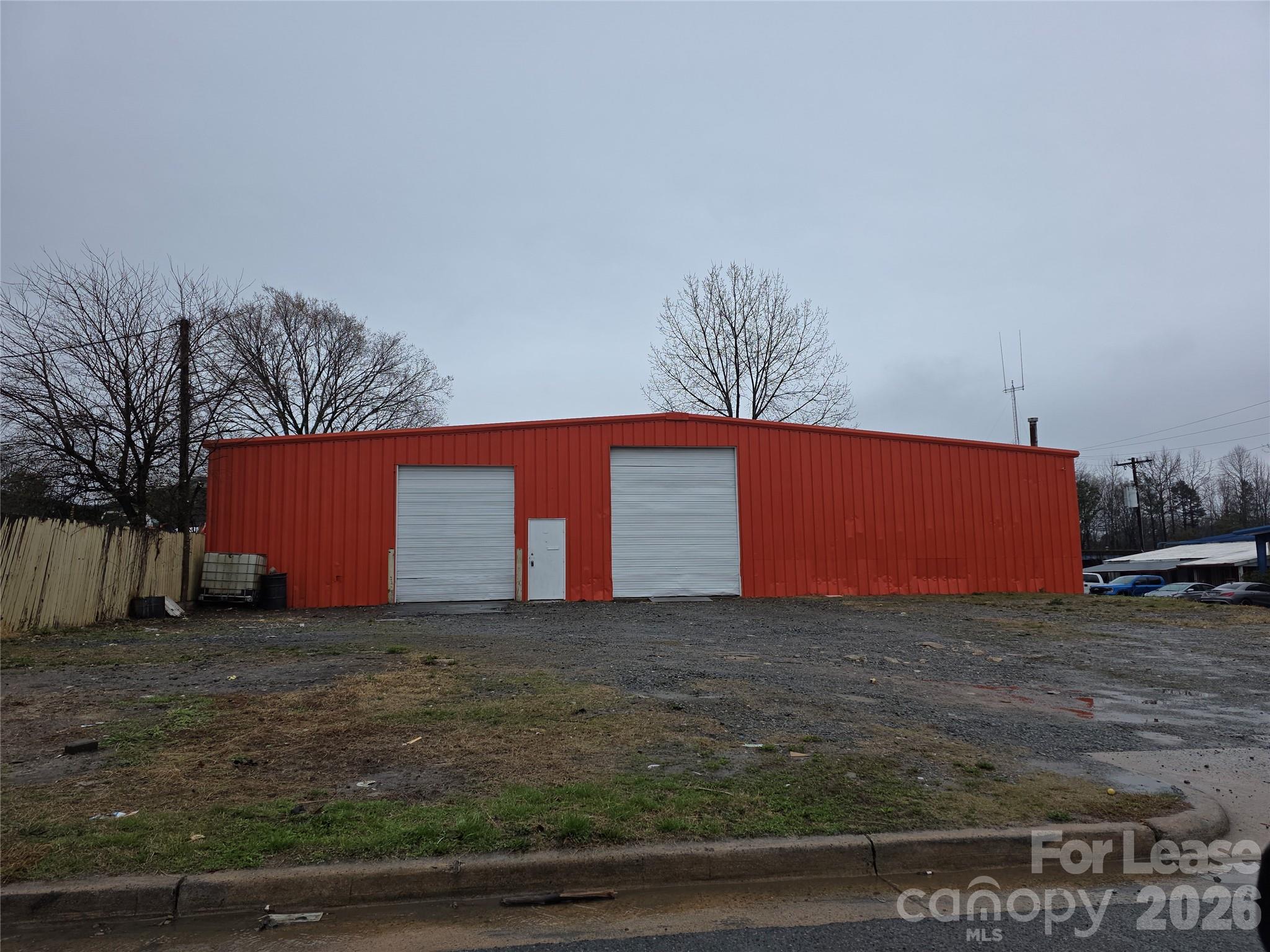 2839 Sparta Avenue Property Photo 14