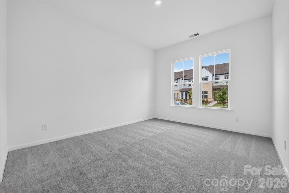 3165 Beacon Heights Road Property Photo 11