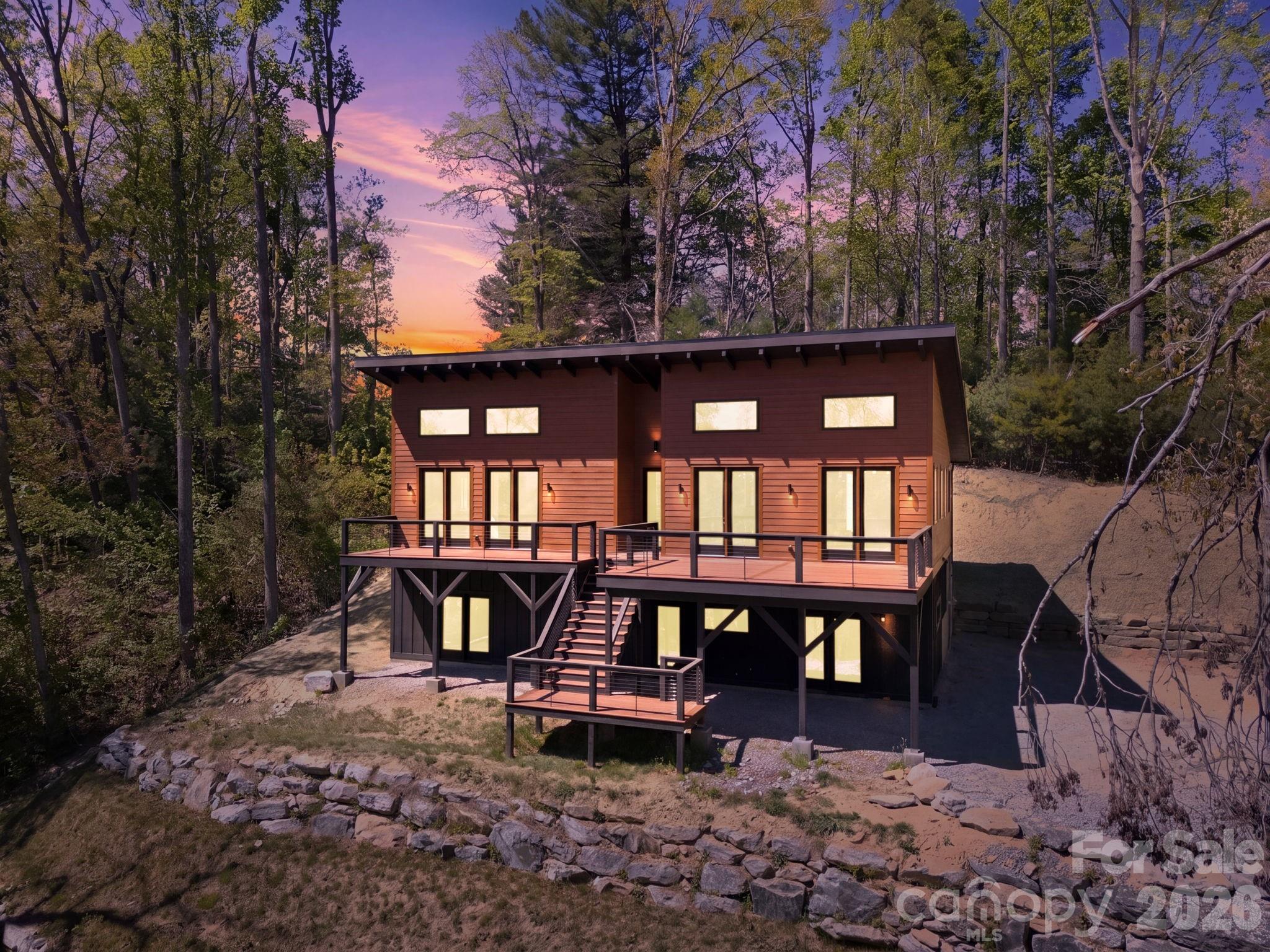 102 Sandpiper Palisades Street Property Photo 7