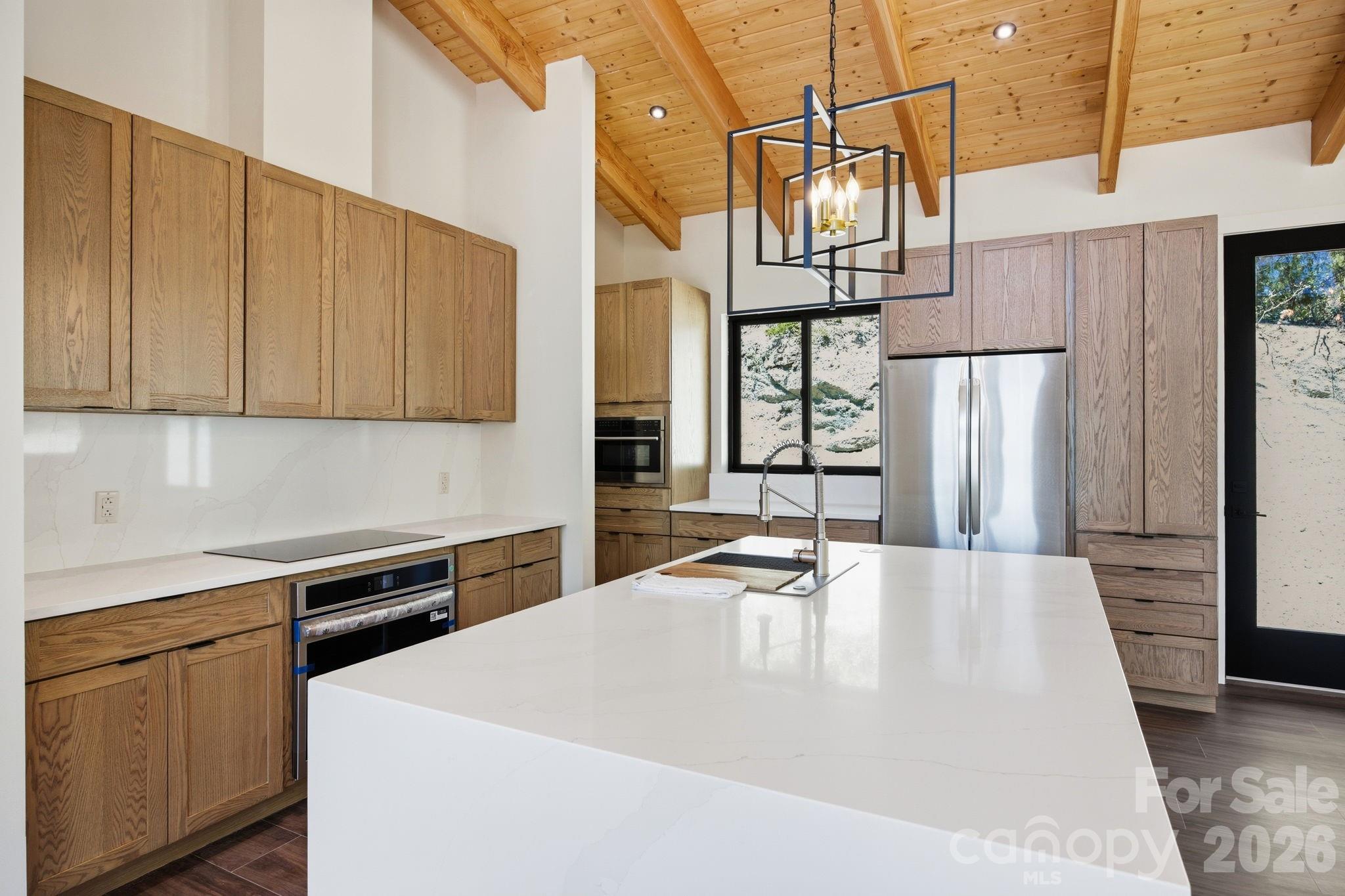 102 Sandpiper Palisades Street Property Photo 13