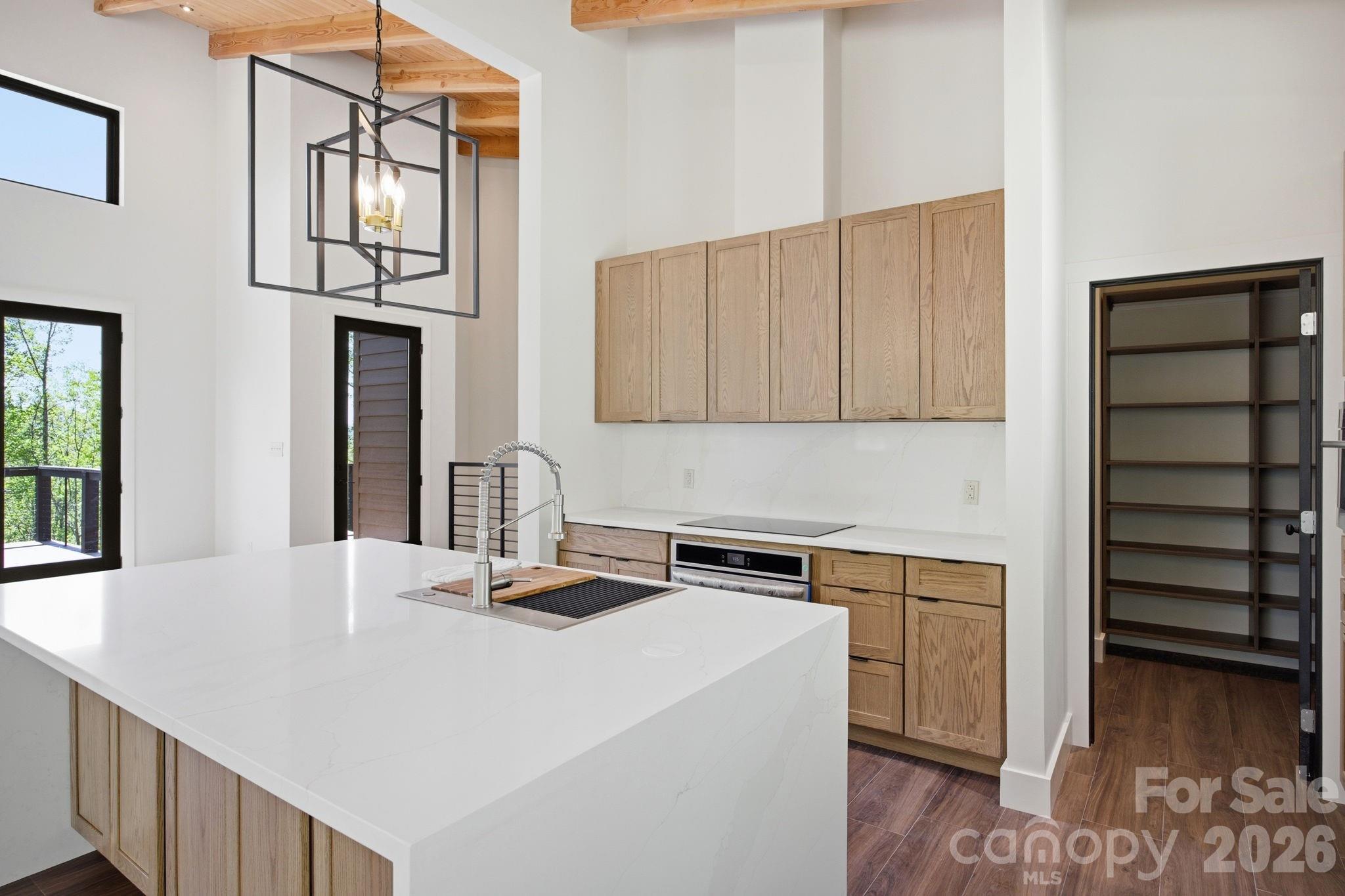 102 Sandpiper Palisades Street Property Photo 14