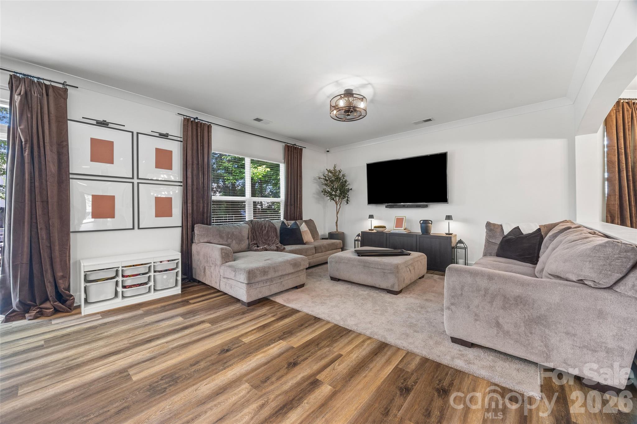 252 Hydrangea Drive Property Photo 8