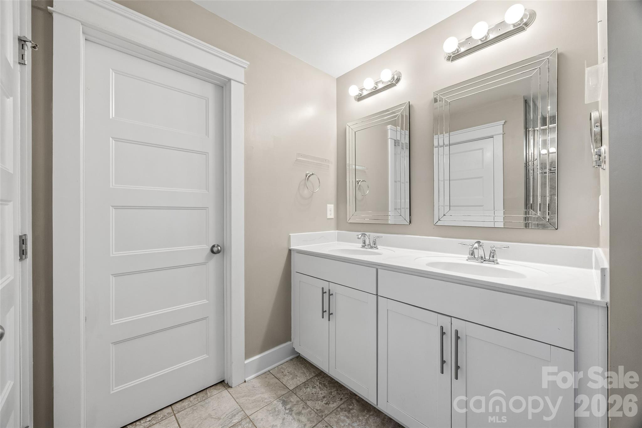 252 Hydrangea Drive Property Photo 25
