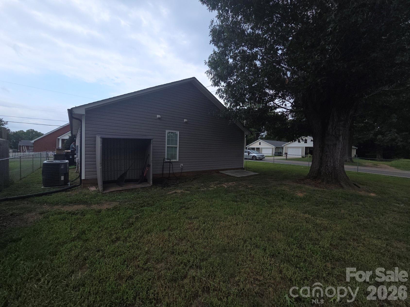 766 Main Street Property Photo 14