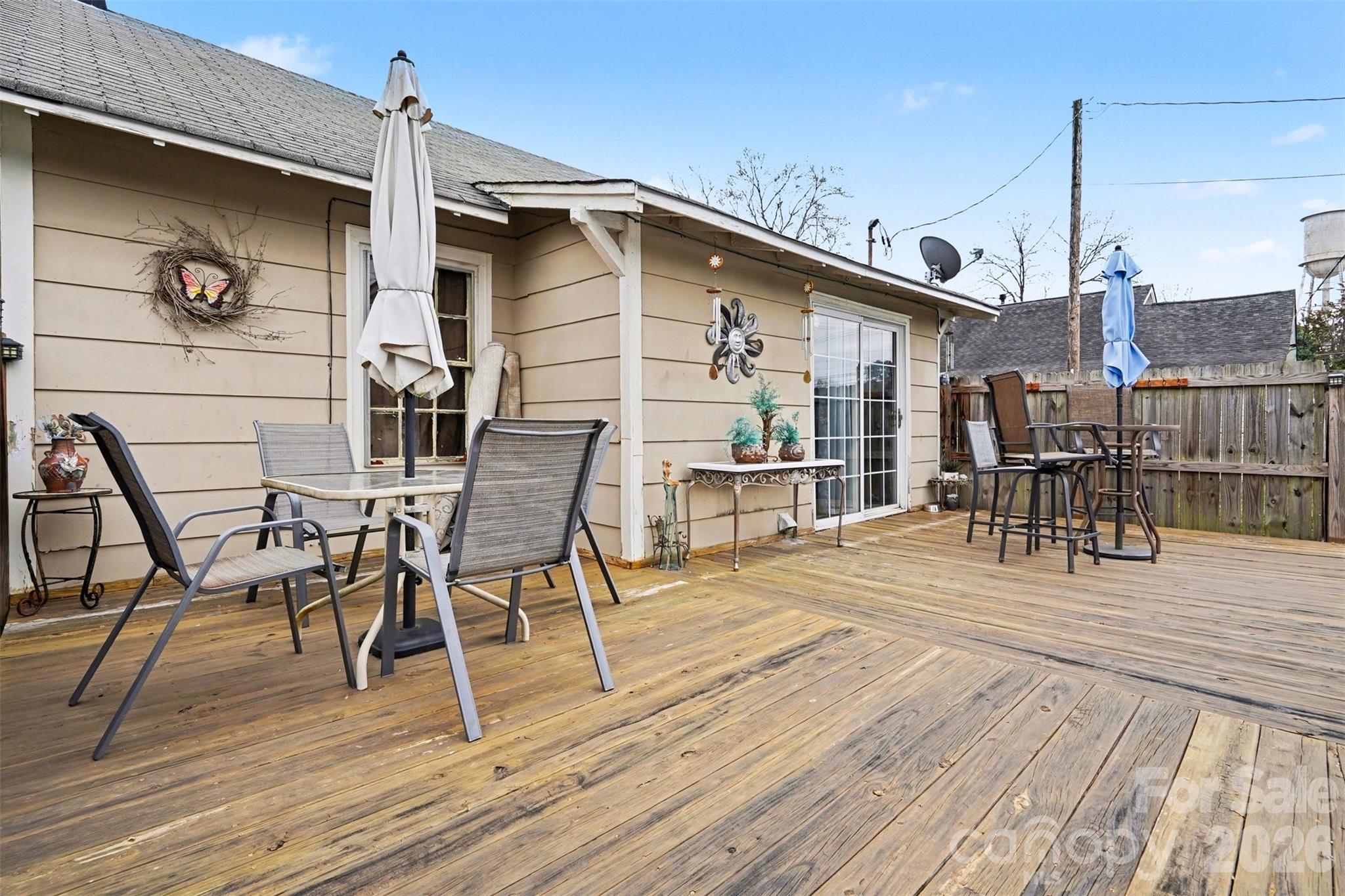 7 Stowe Street Property Photo 17
