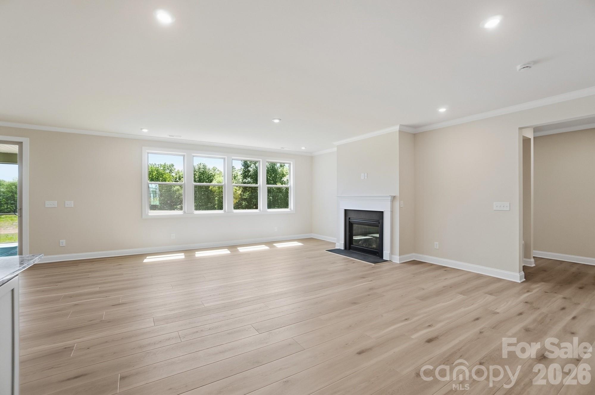 2609 Mabel Lane Property Photo 10