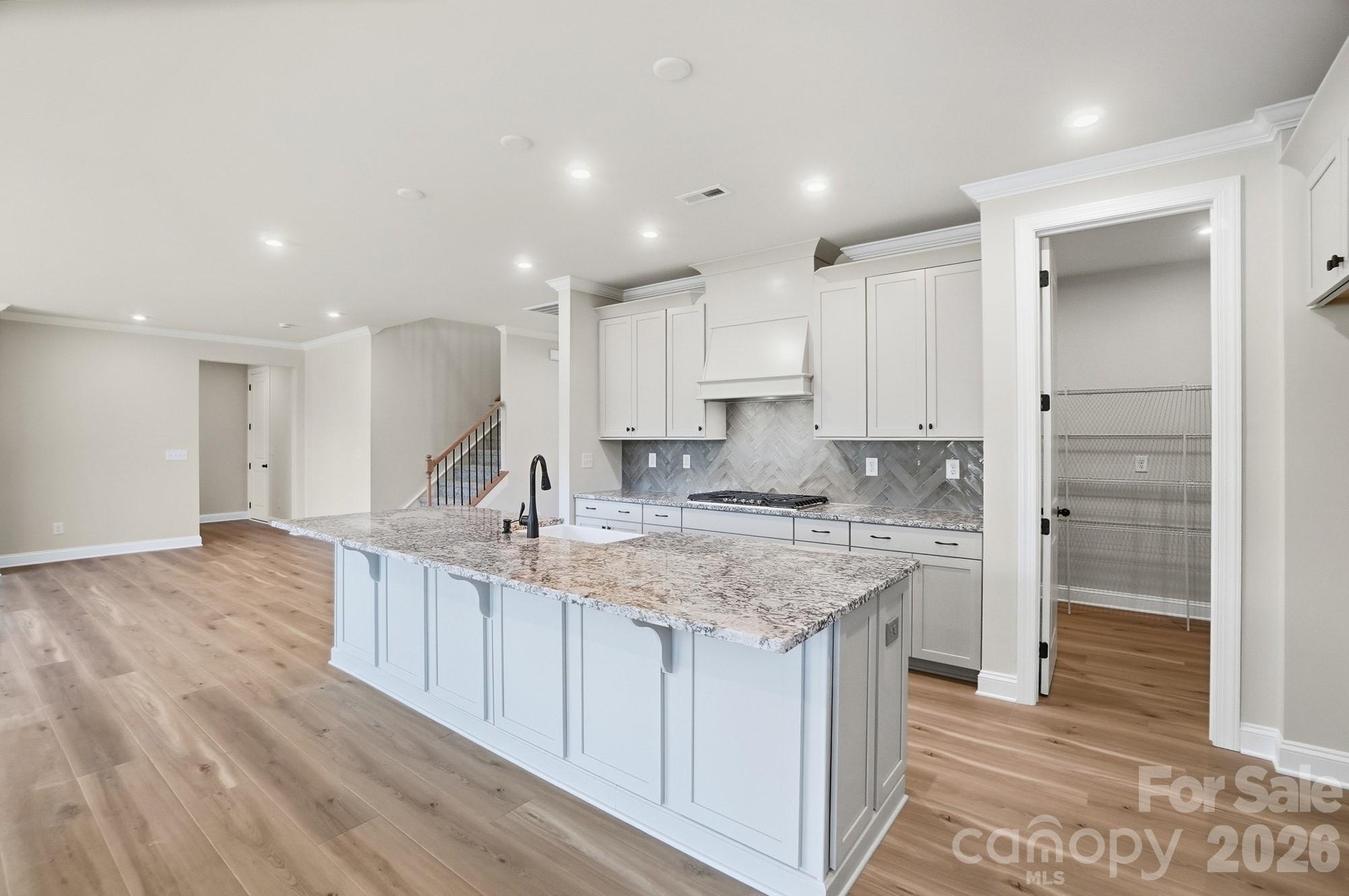 2609 Mabel Lane Property Photo 16