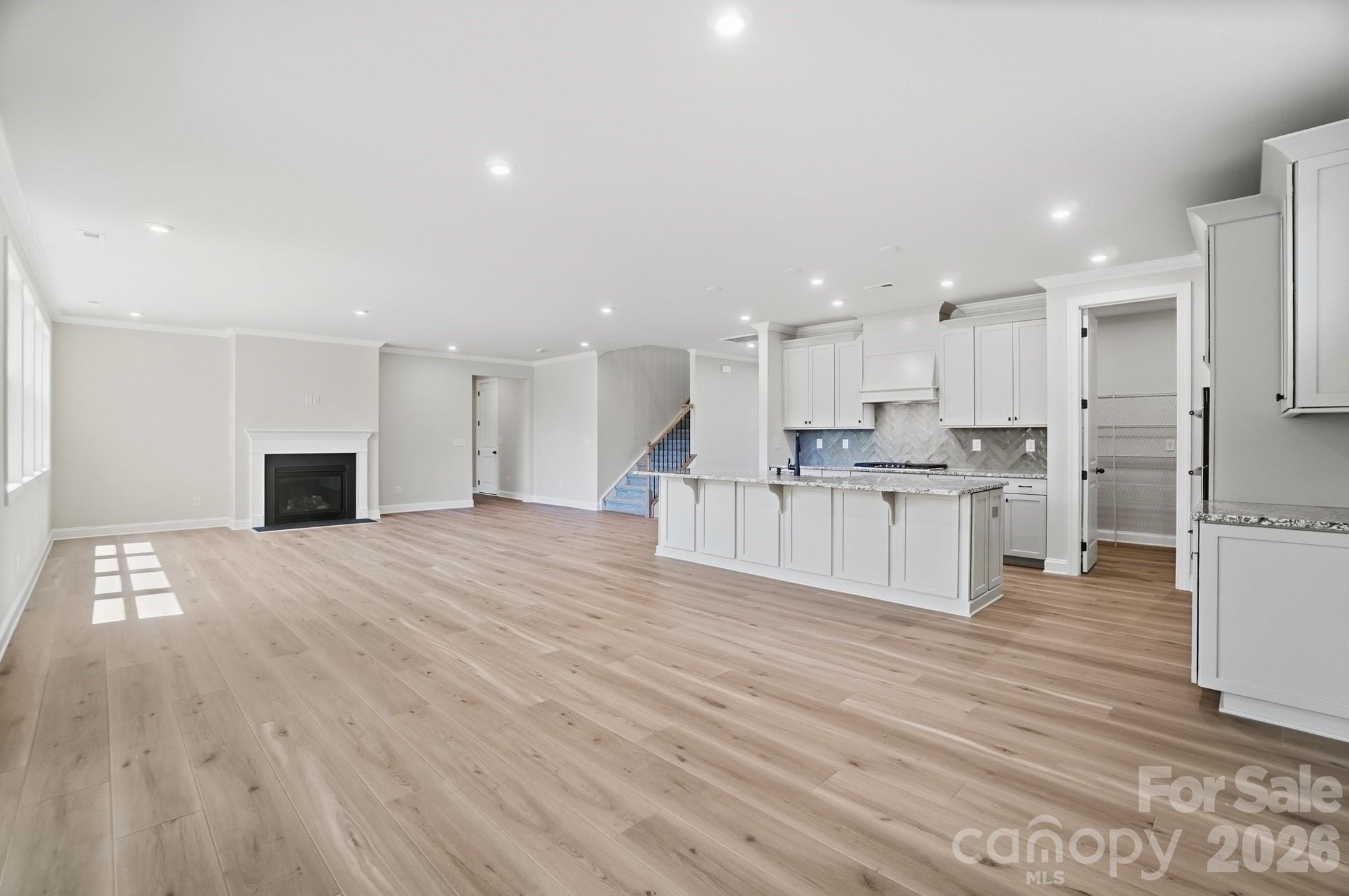 2609 Mabel Lane Property Photo 18