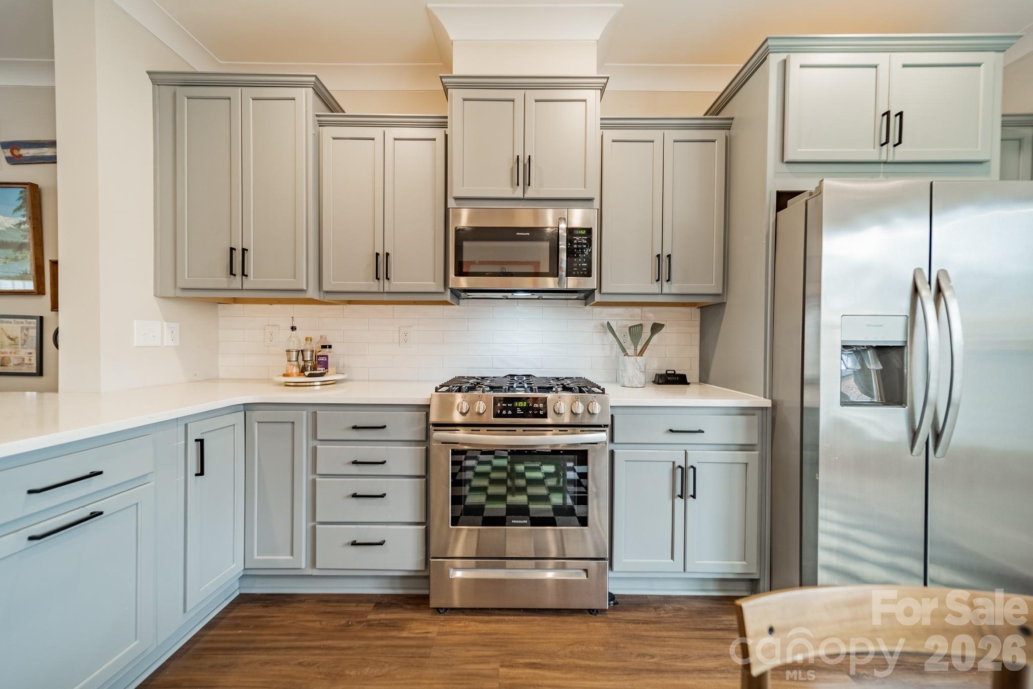 1098 Herrons Ferry Road Property Photo 14