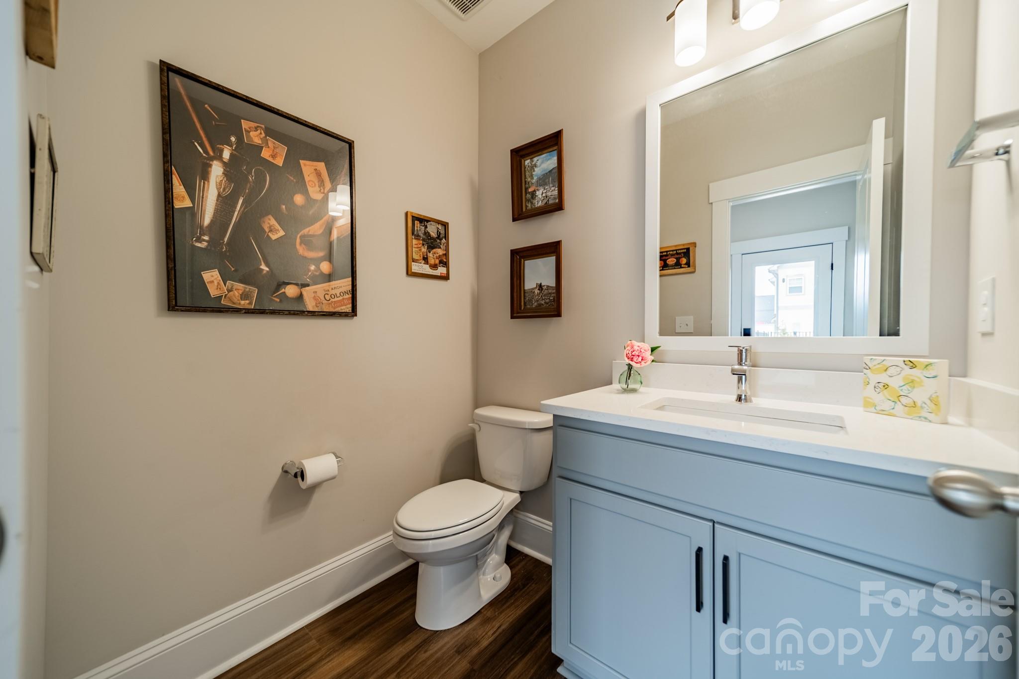 1098 Herrons Ferry Road Property Photo 17