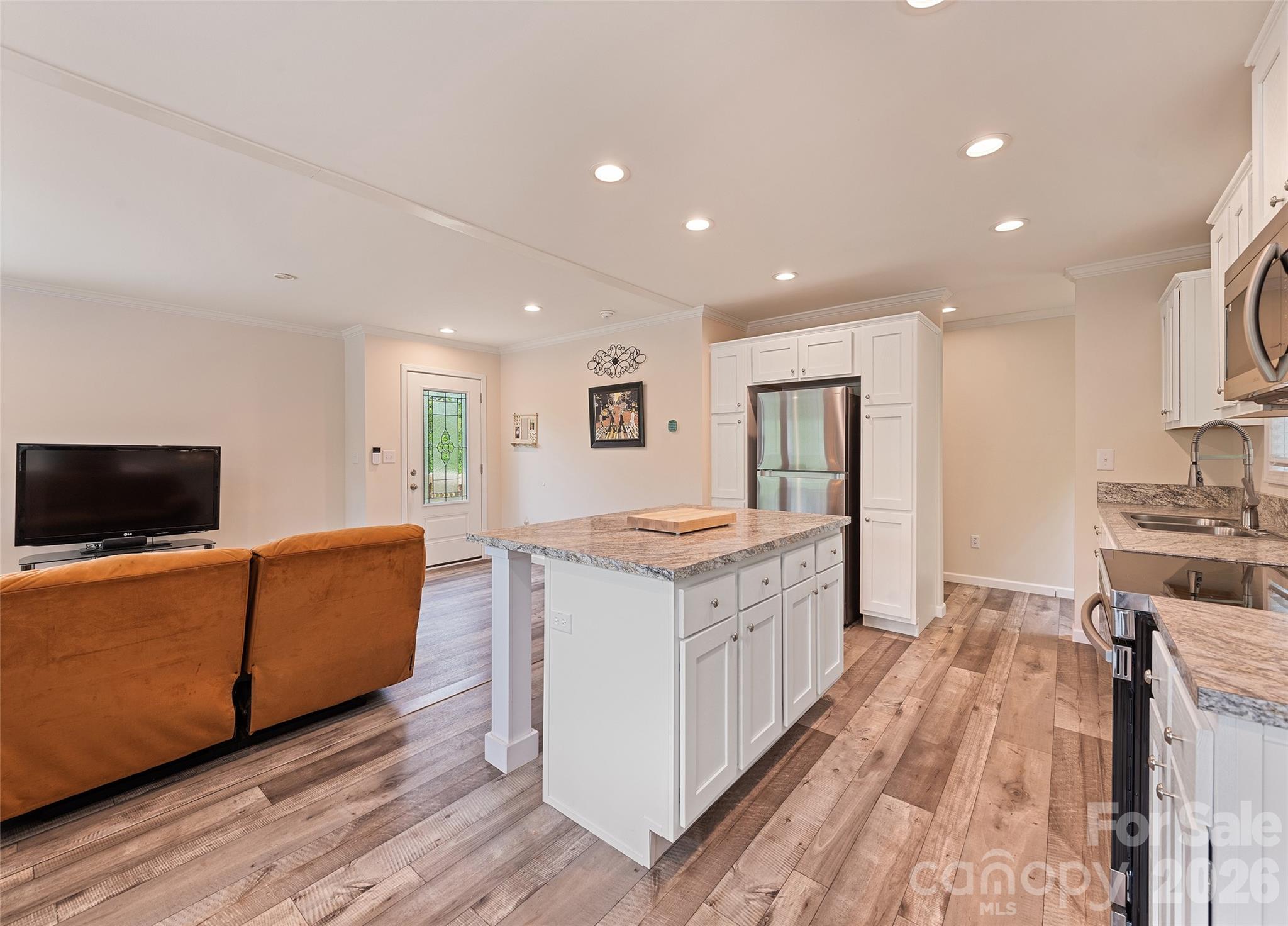 328 Mountain Lion Trail Property Photo 16