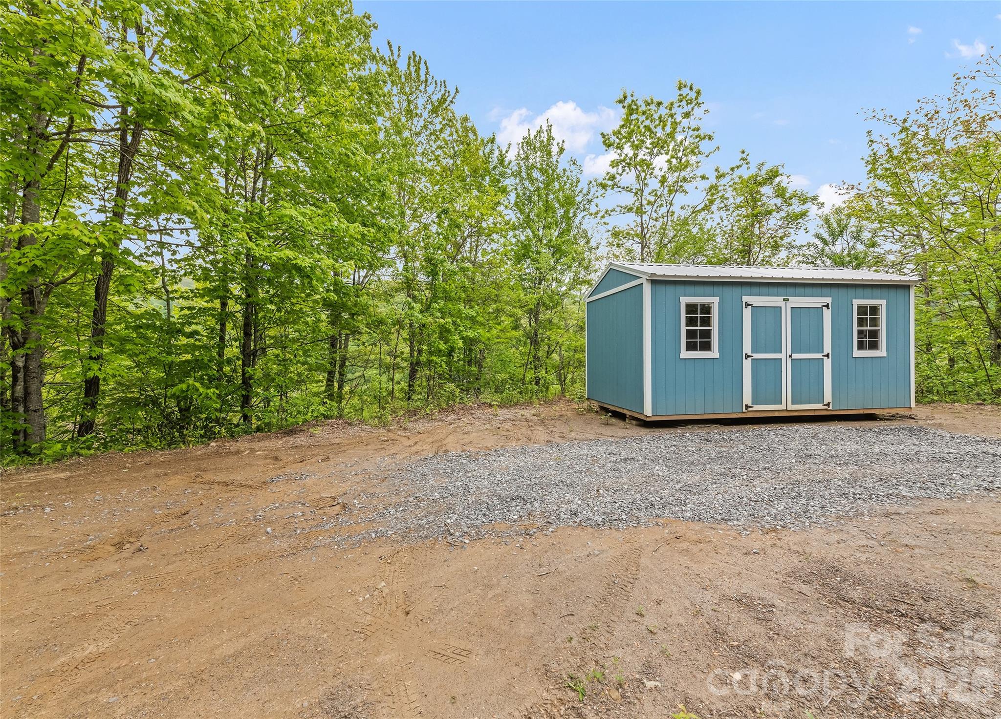 328 Mountain Lion Trail Property Photo 26