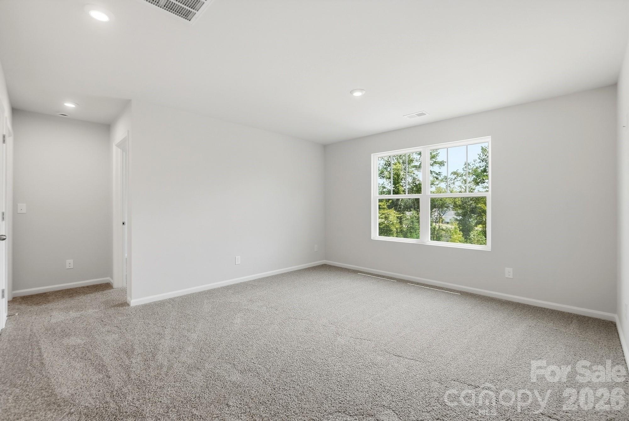 2718 Phoenix Court Property Photo 18