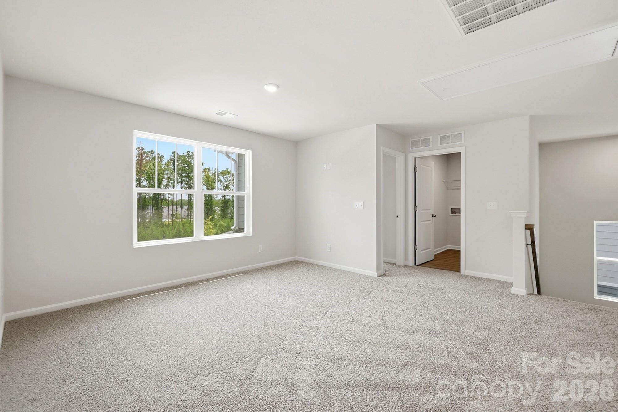 2718 Phoenix Court Property Photo 20