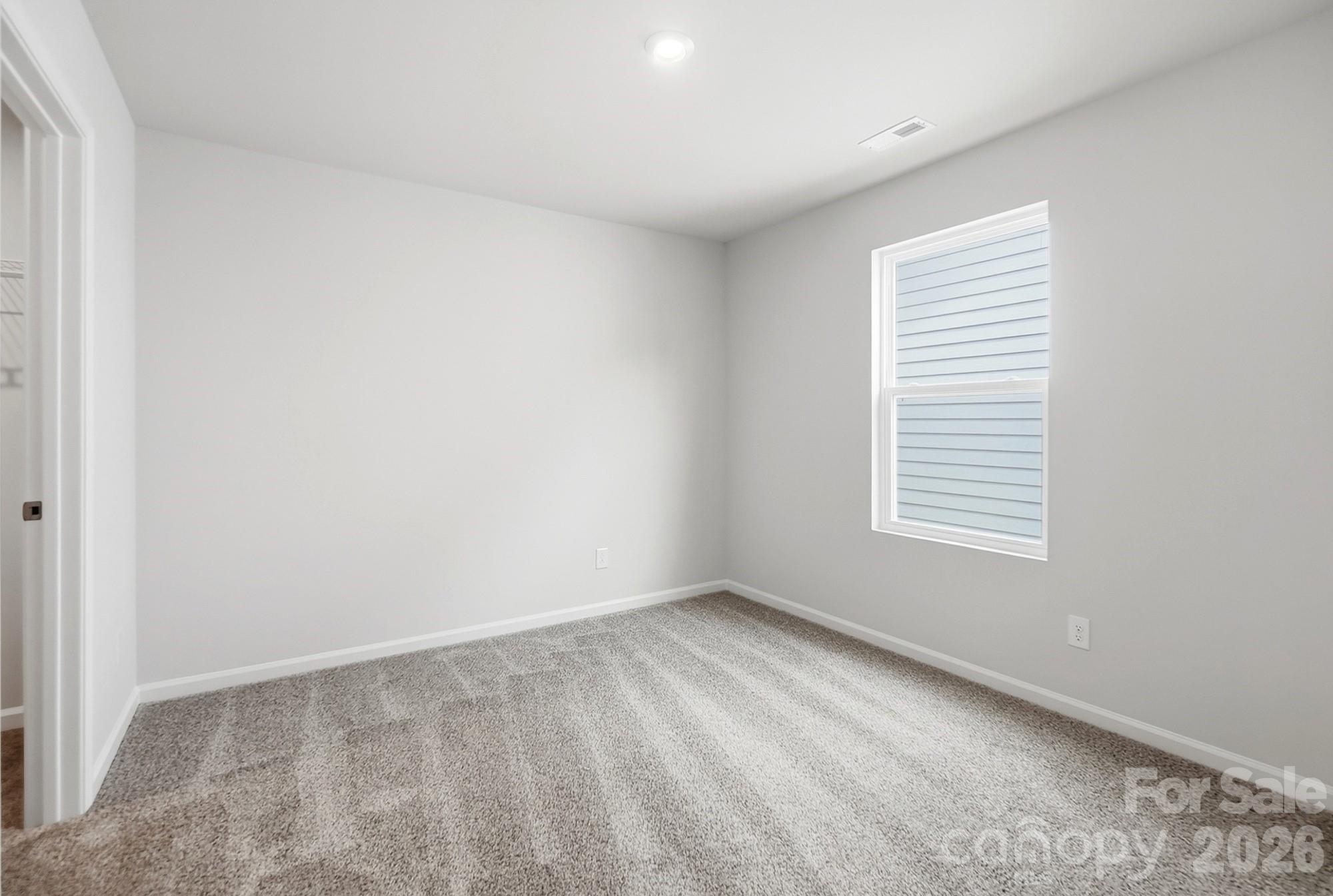 2718 Phoenix Court Property Photo 30