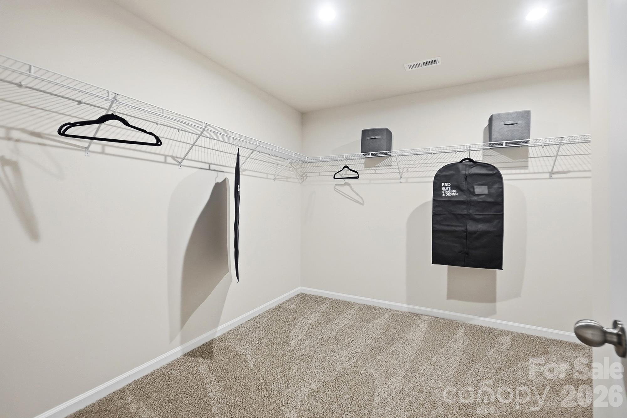 2718 Phoenix Court Property Photo 30
