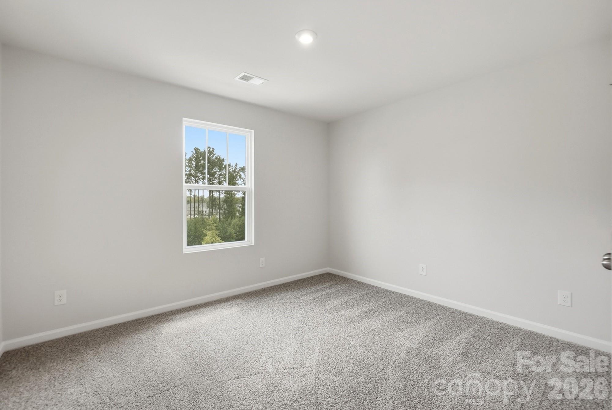2718 Phoenix Court Property Photo 32