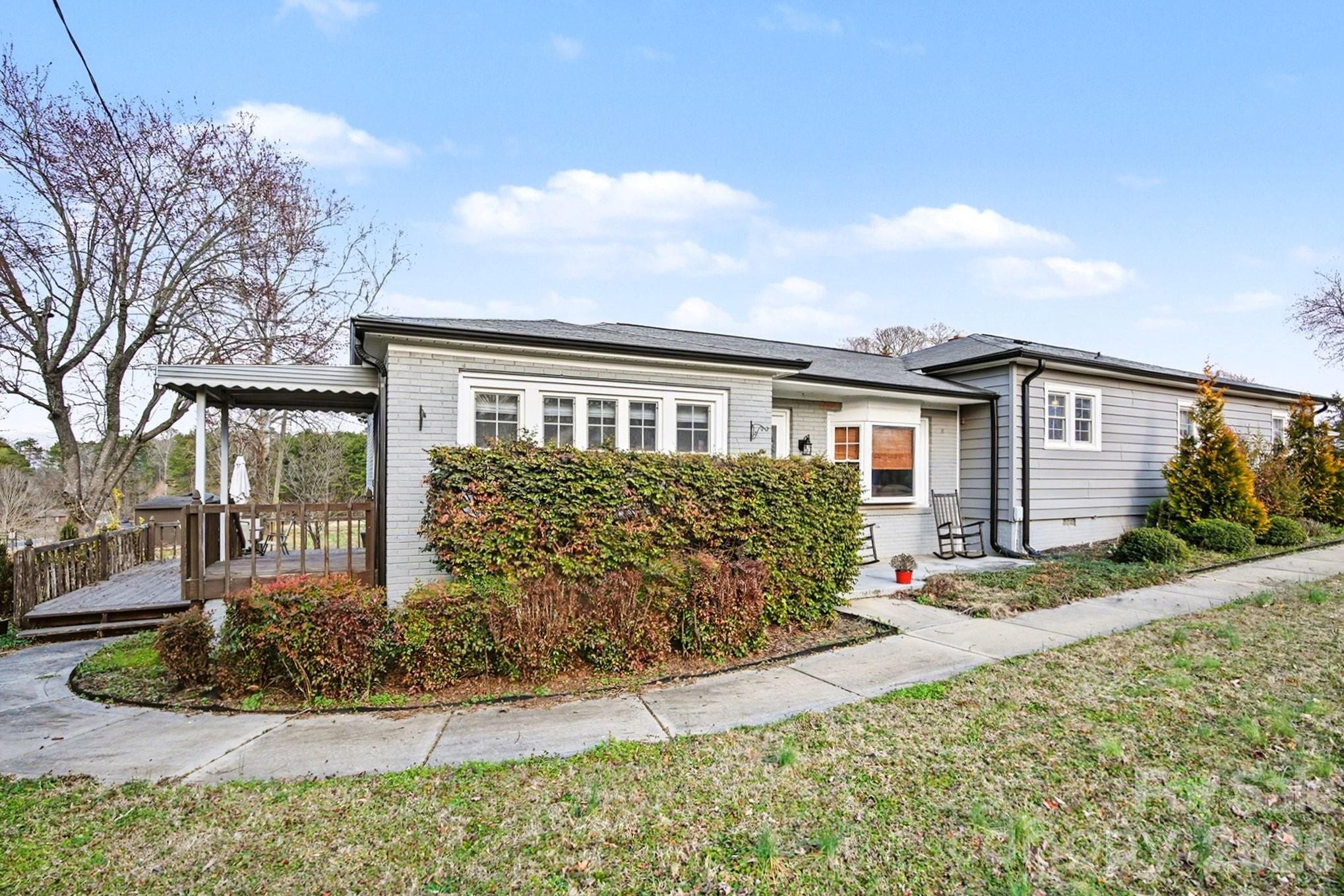 2325 Brown Road Property Photo 4
