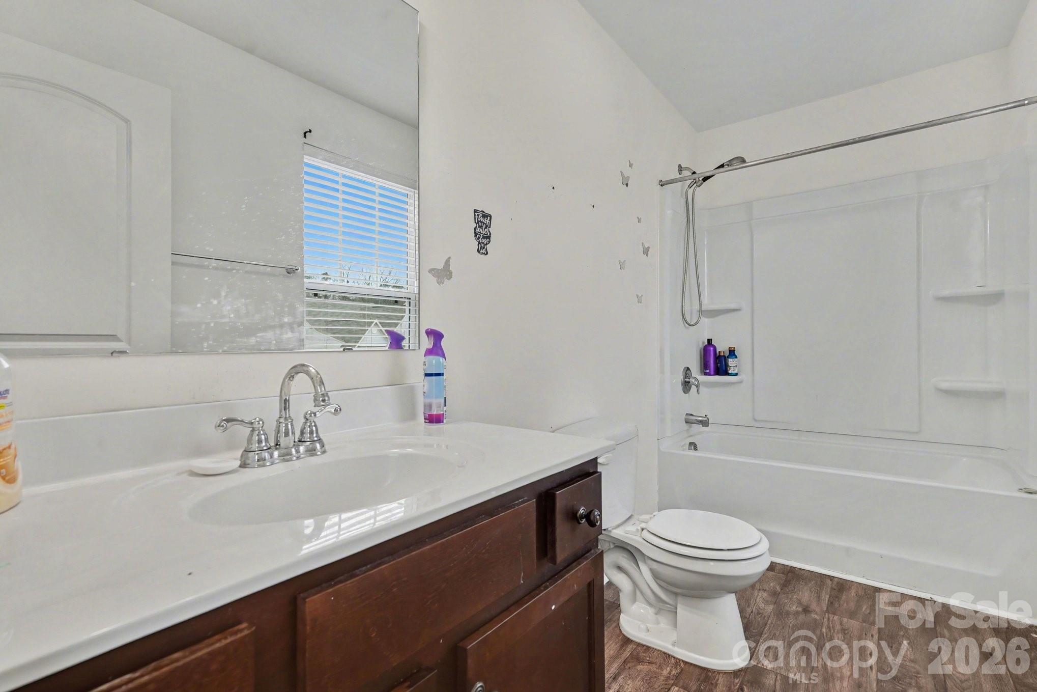 113 Buoy Lane Property Photo 18