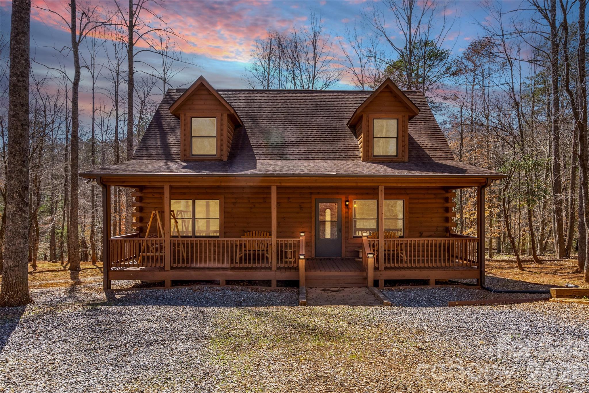 130 S Chatem Court Property Photo 1