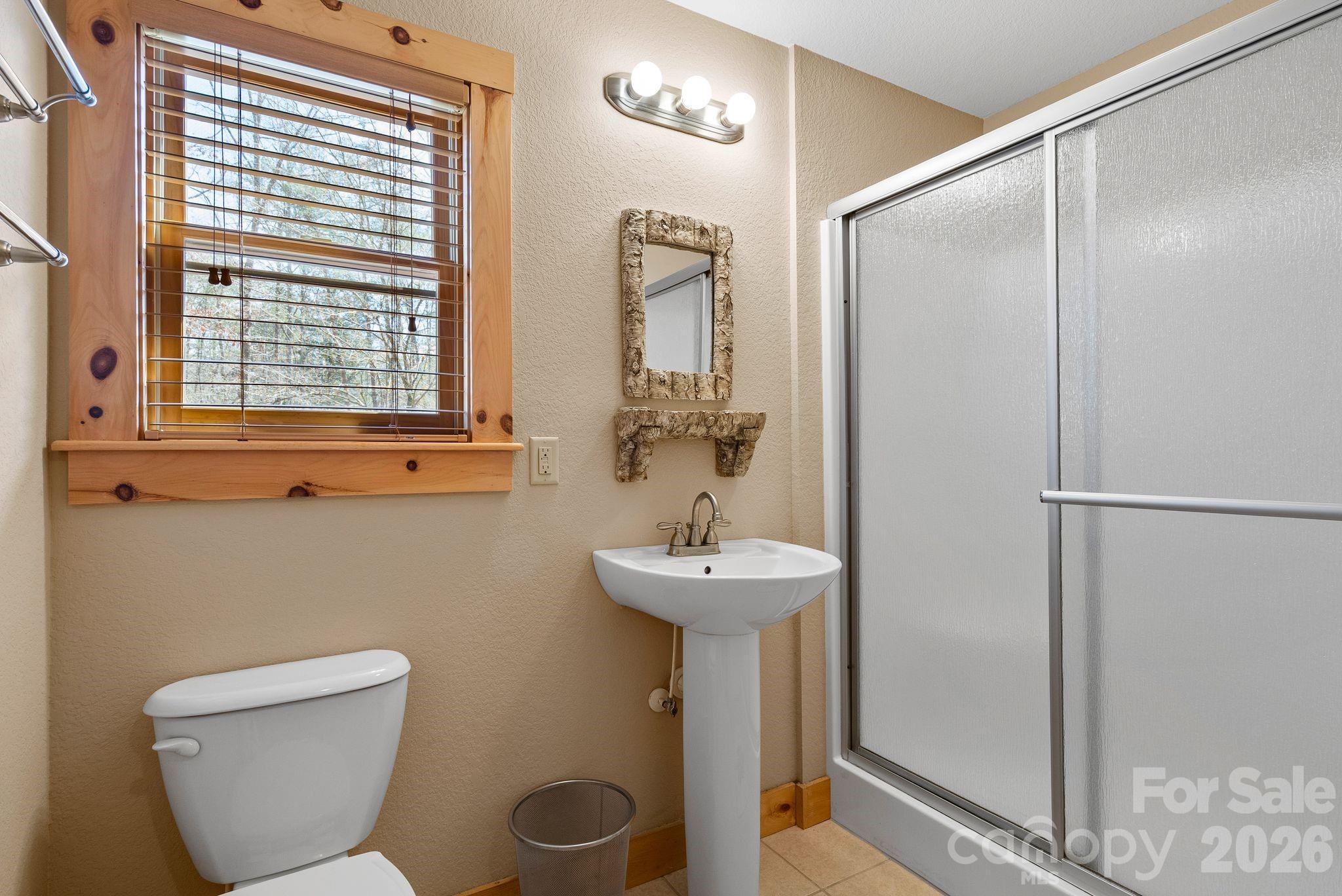 130 S Chatem Court Property Photo 22