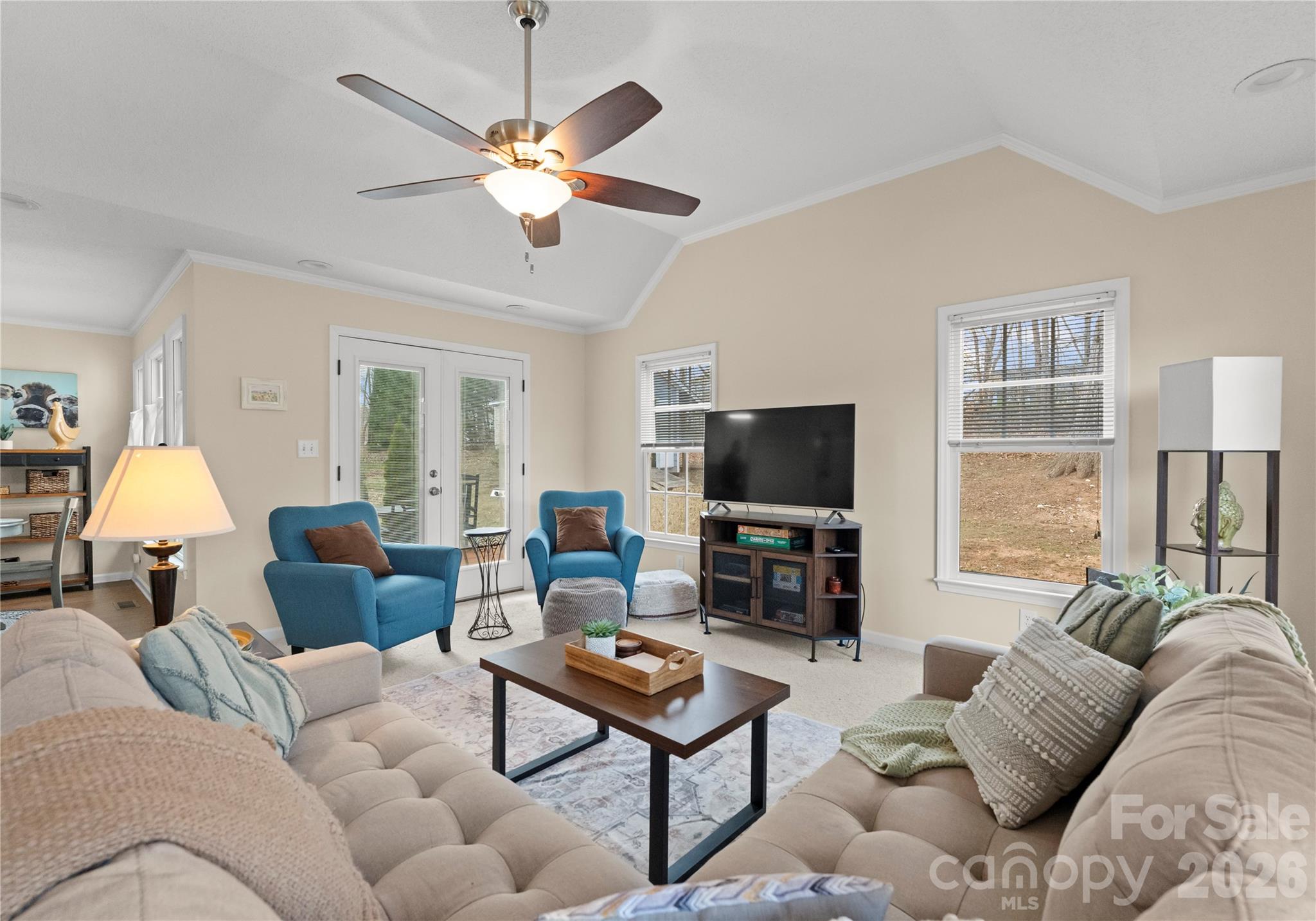 39 Bowen Drive Property Photo 6