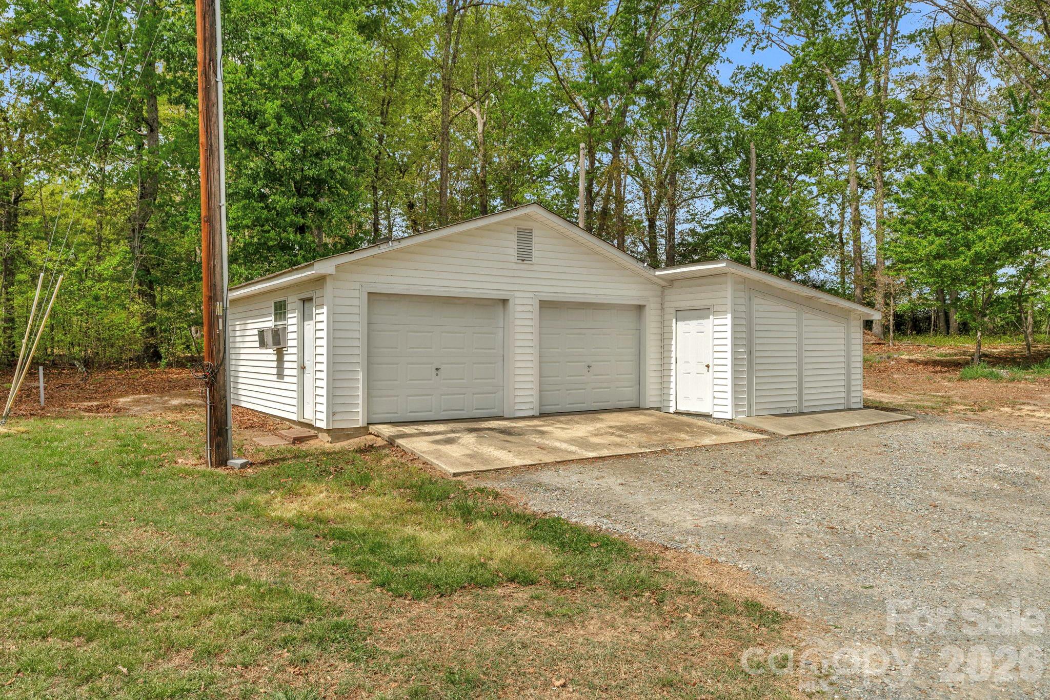 2505 Pleasant Grove Church Road Property Photo 41