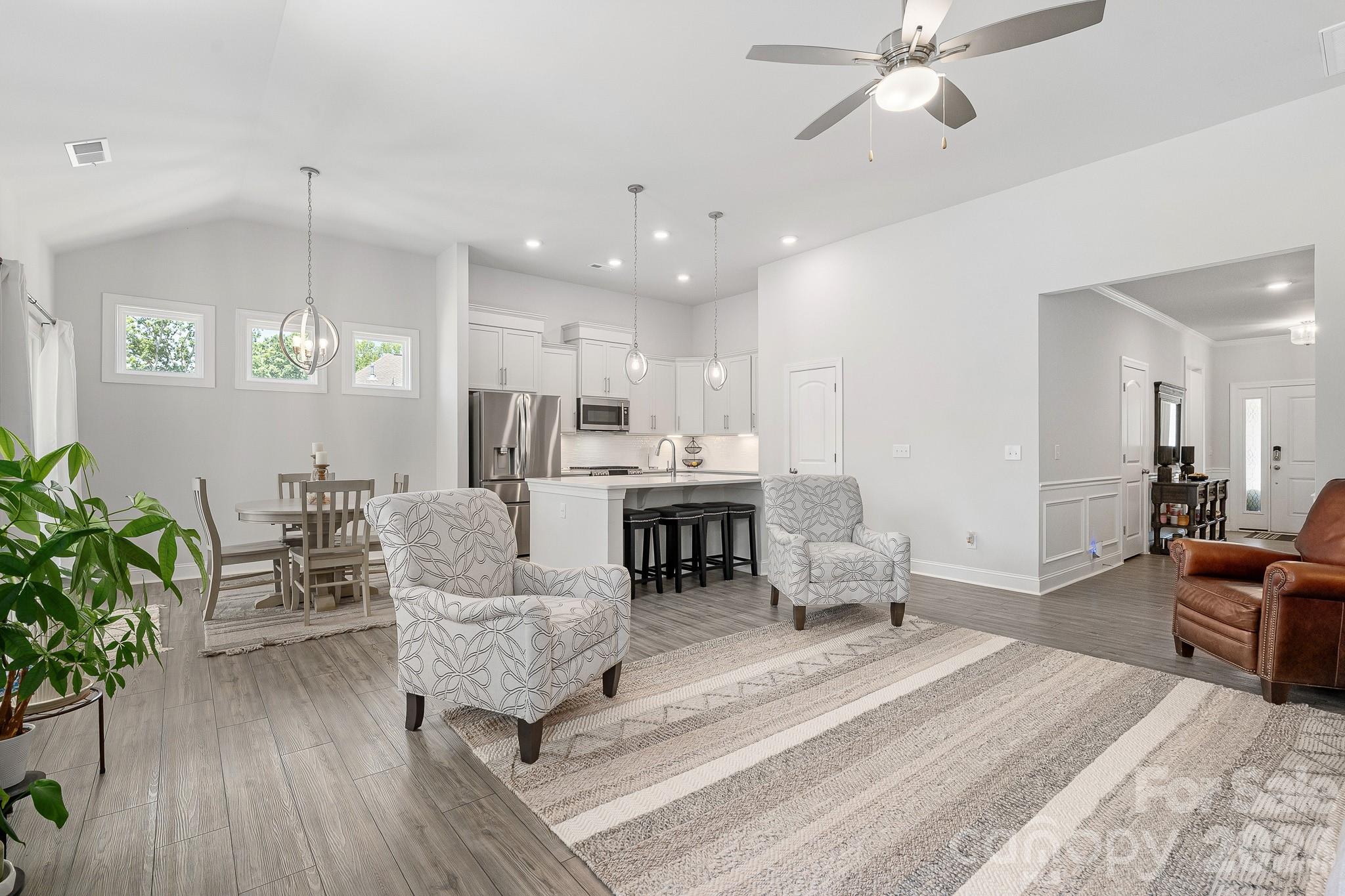 714 Sawgrass Ridge Court Property Photo 13