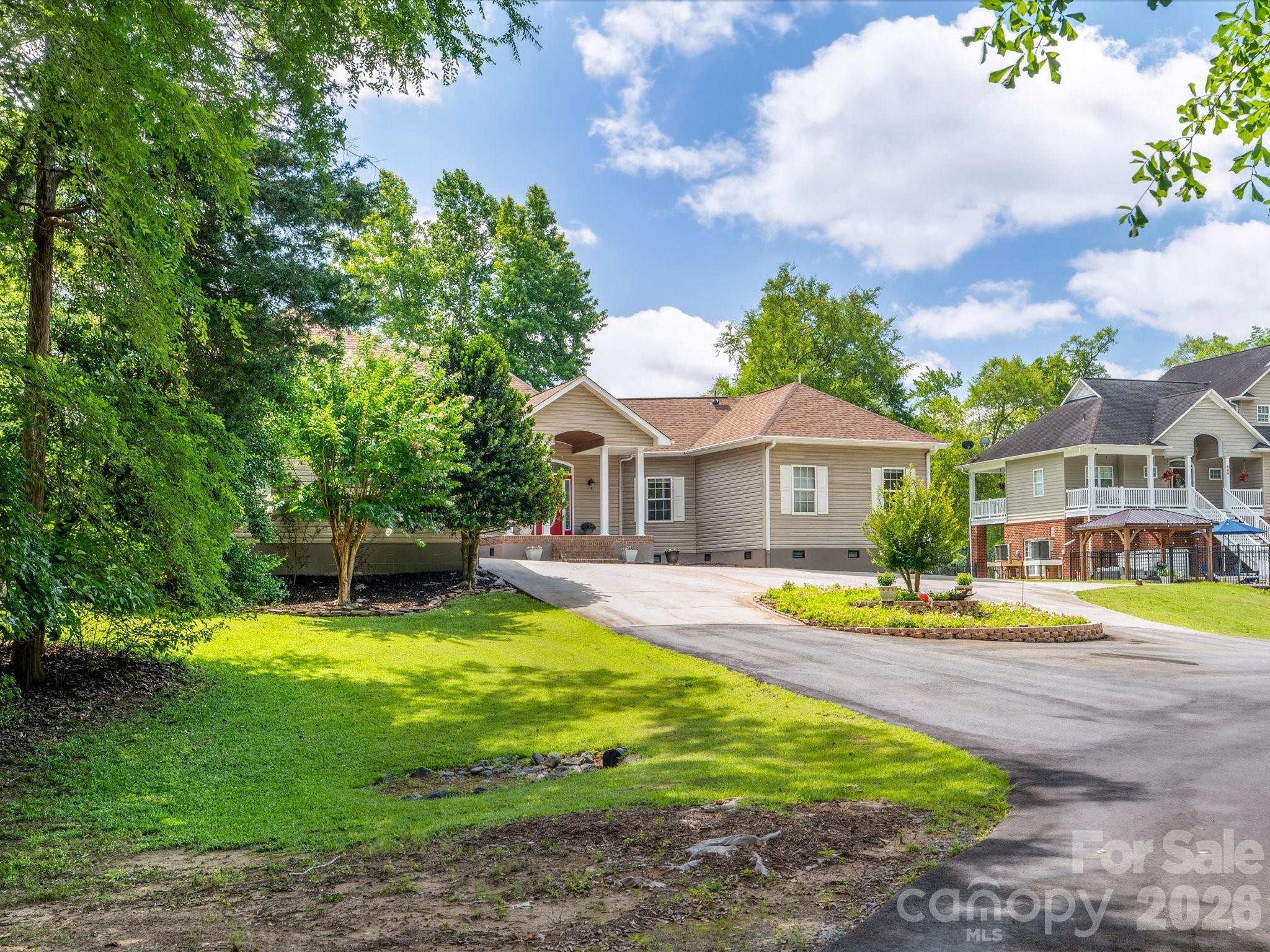 887 Living Waters Drive Property Photo 26