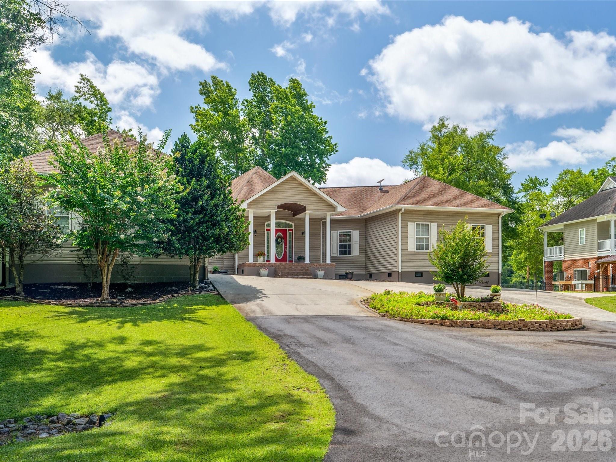 887 Living Waters Drive Property Photo 27
