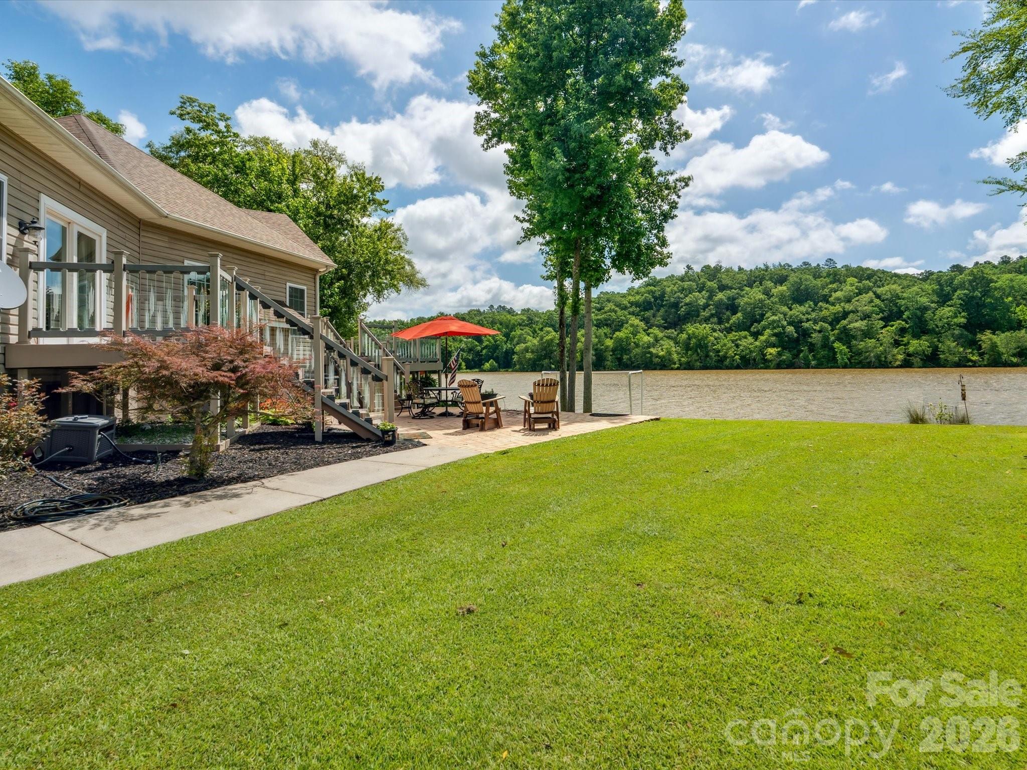 887 Living Waters Drive Property Photo 30