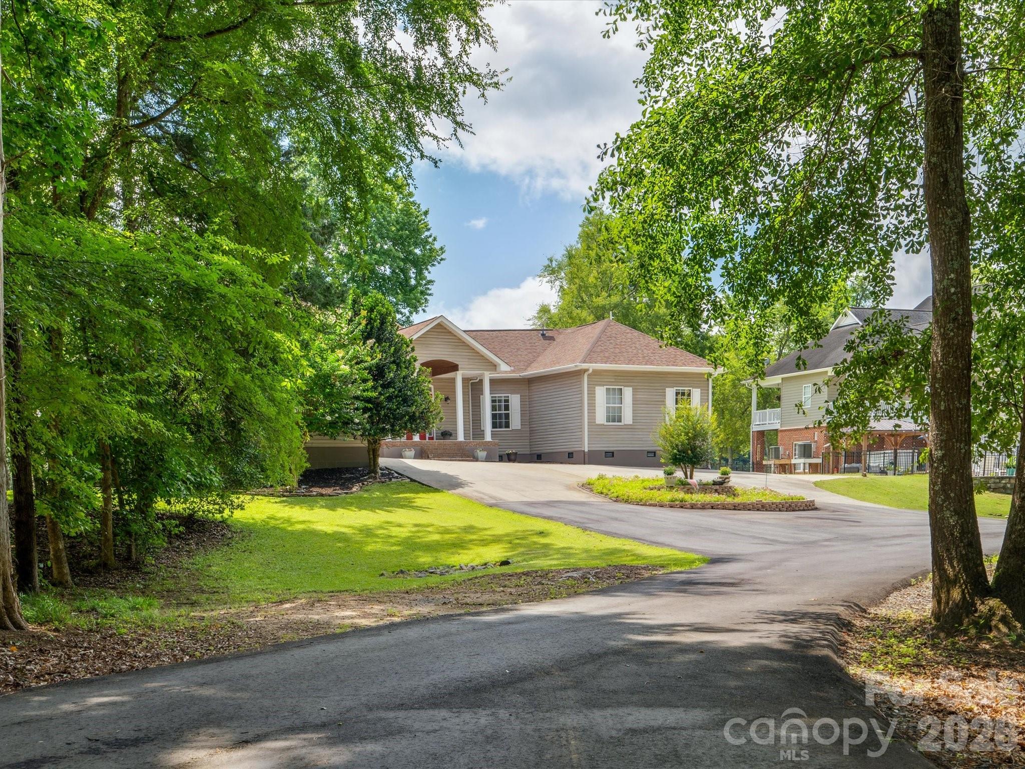 887 Living Waters Drive Property Photo 42