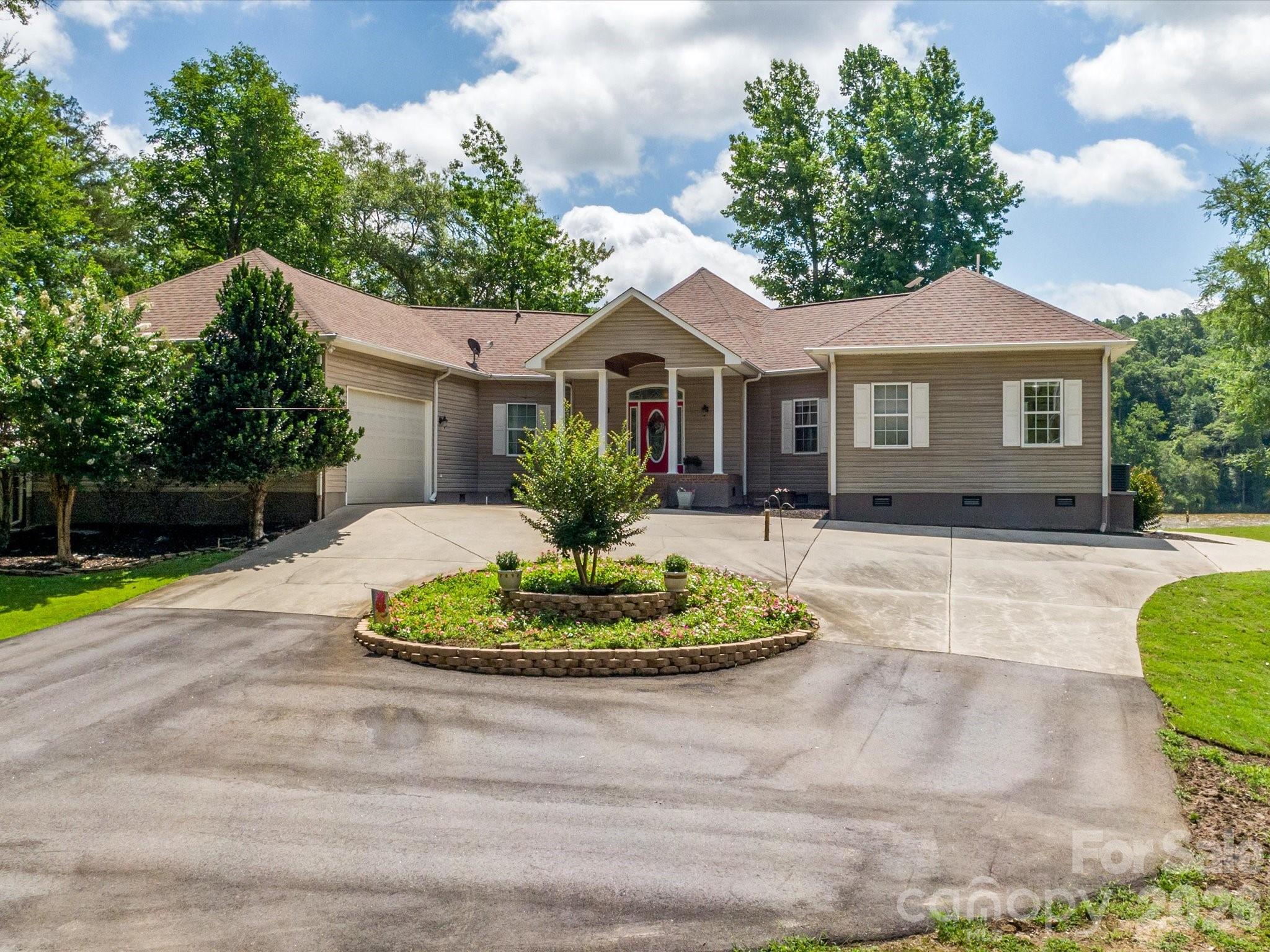 887 Living Waters Drive Property Photo 44