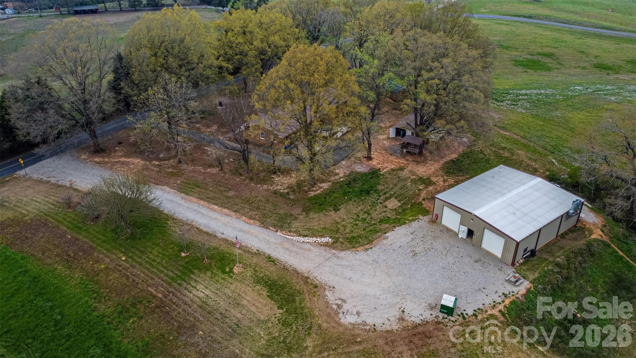 1524 Old Lawyers Road Property Photo 7
