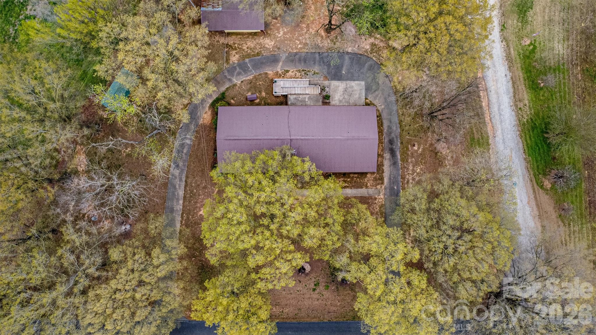 1524 Old Lawyers Road Property Photo 8