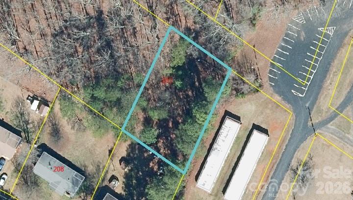 202 Long Creek Road Property Photo 3