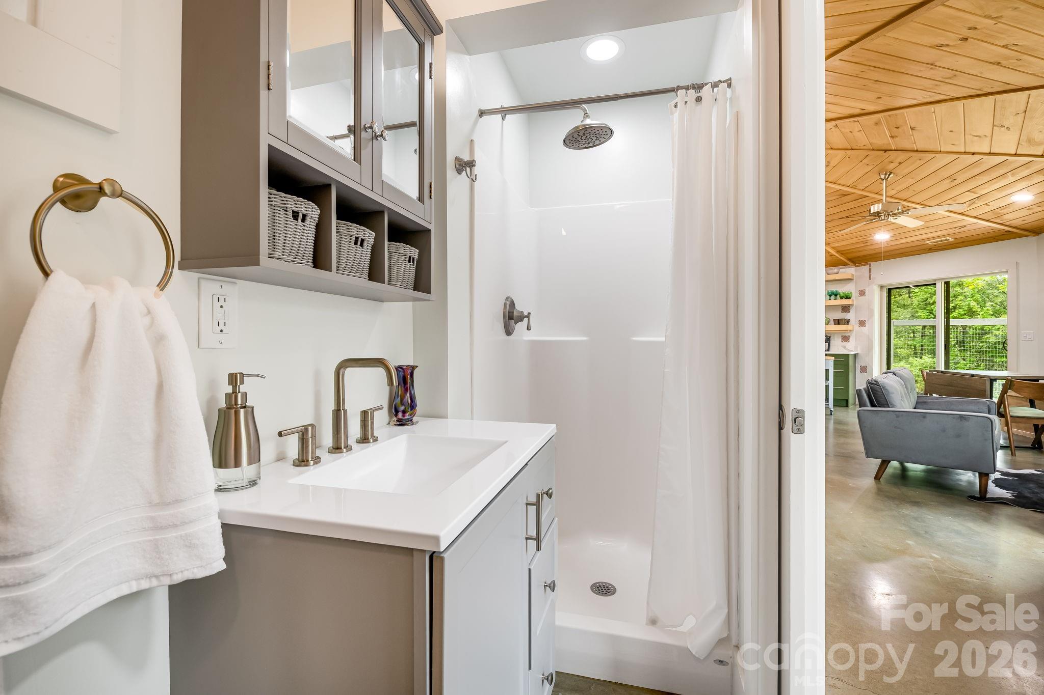 16 Caddis Court Property Photo 19