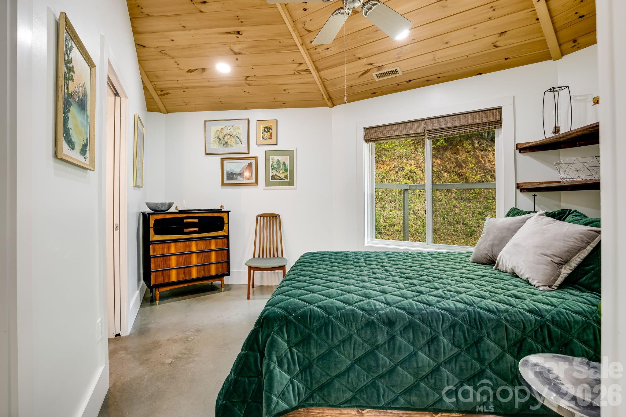 16 Caddis Court Property Photo 22